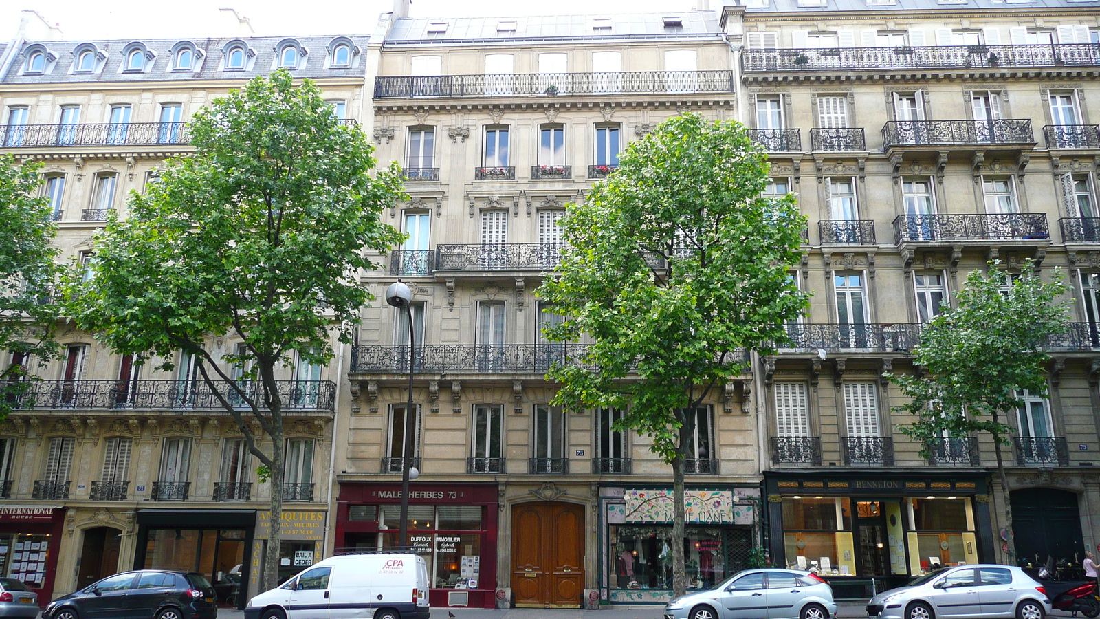 รูปถ่าย ฝรั่งเศส(France) ปารีส(Paris) บูเลอวาร์ด  มาเลแอร์บ(Boulevard Malesherbes) 2007-05 23
