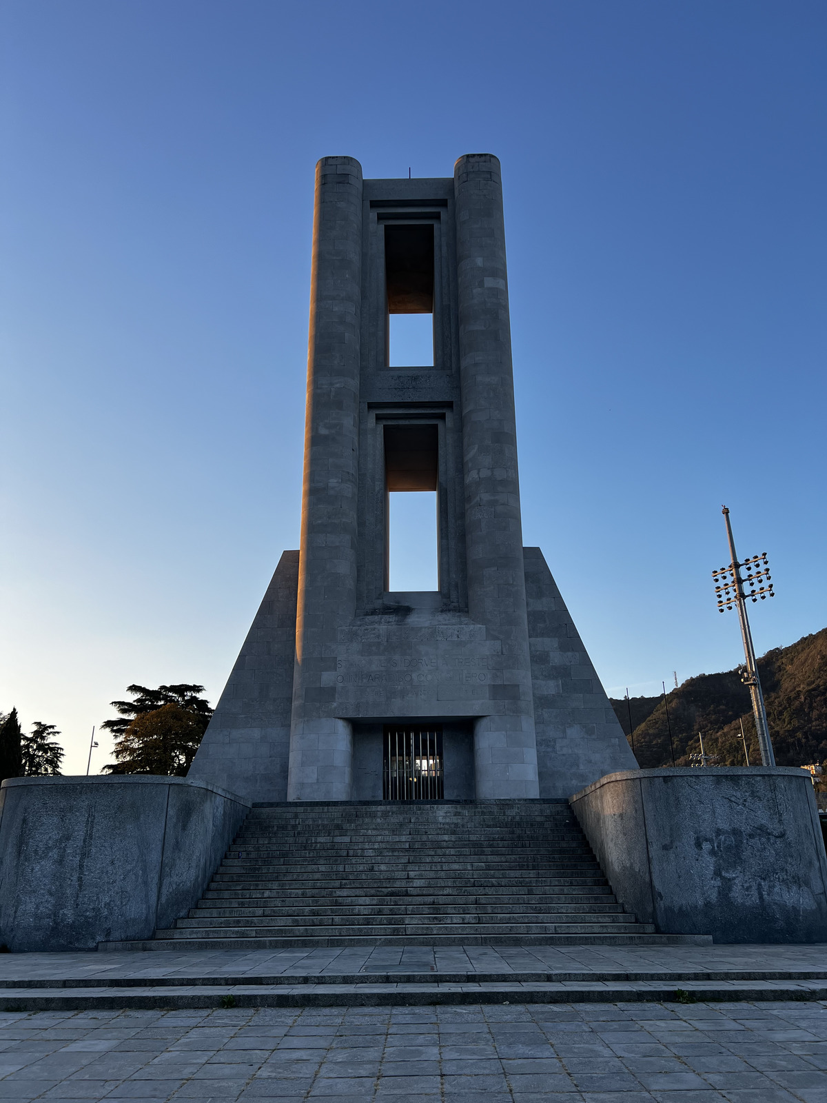 รูปถ่าย อิตาลี(Italy) โคโม(Como) 2023-10 30