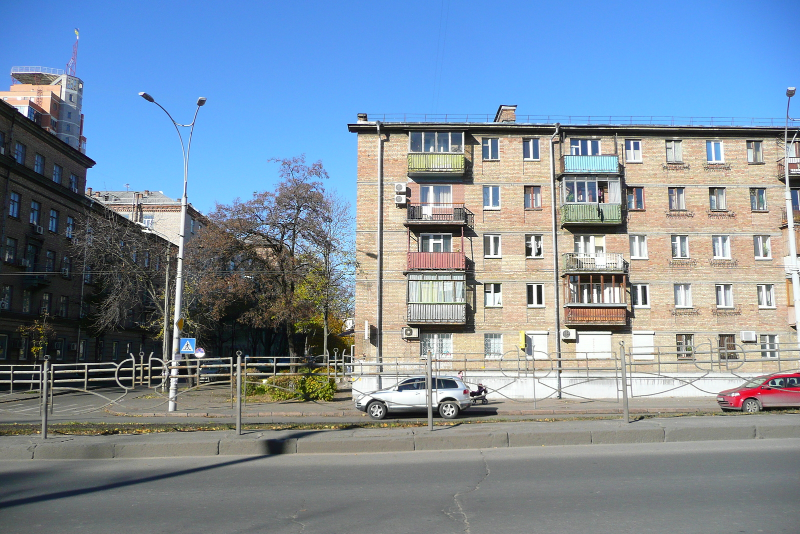 รูปถ่าย ยูเครน(Ukraine) เคียฟ(Kiev) เปเชิชค์.(Pechersk) 2007-11 87
