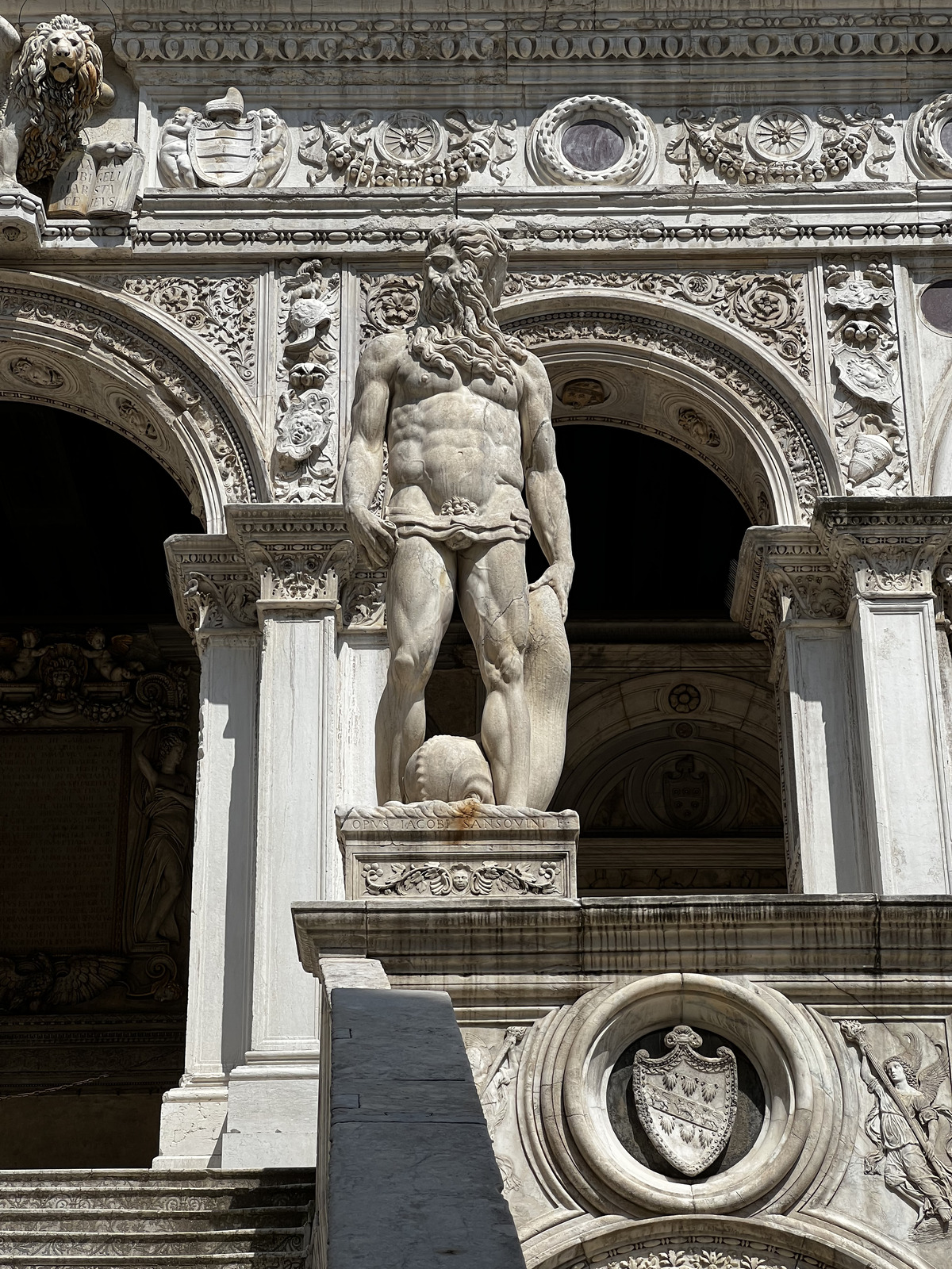 รูปถ่าย อิตาลี(Italy) เวนีส(Venice) พระราชวังดอจ (ปาลัซโซดูกาเล)(Doge's Palace (Palazzo Ducale)) 2022-05 113