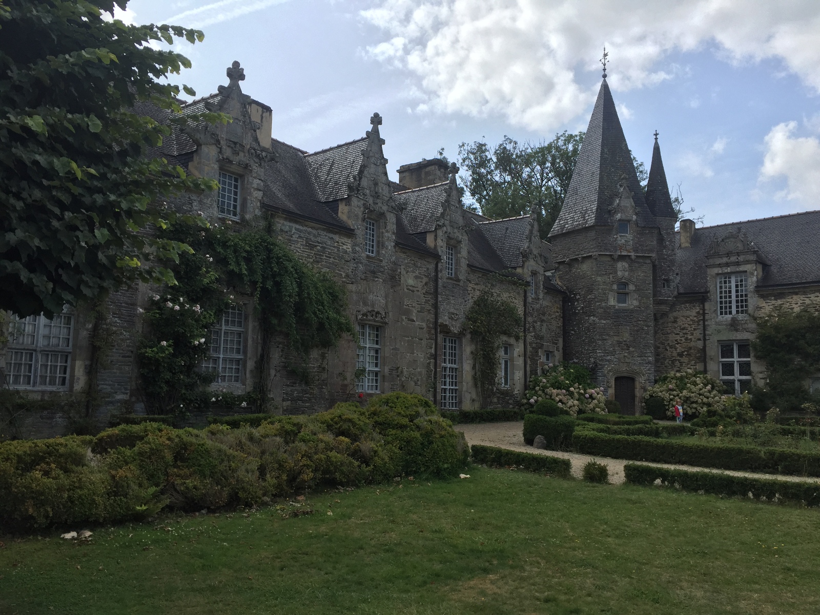 รูปถ่าย ฝรั่งเศส(France) รอชฟอร์-อ็อง-แตร์(Rochefort en terre) 2017-08 29