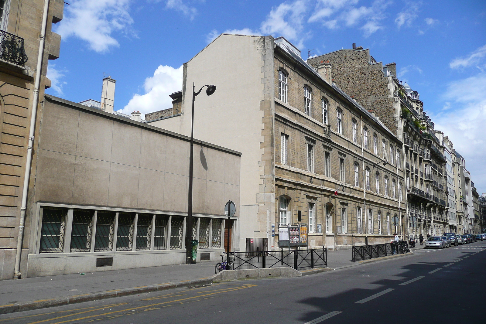 รูปถ่าย ฝรั่งเศส(France) ปารีส(Paris) ถนนอ็องแปร์(Rue Ampere) 2007-06 39