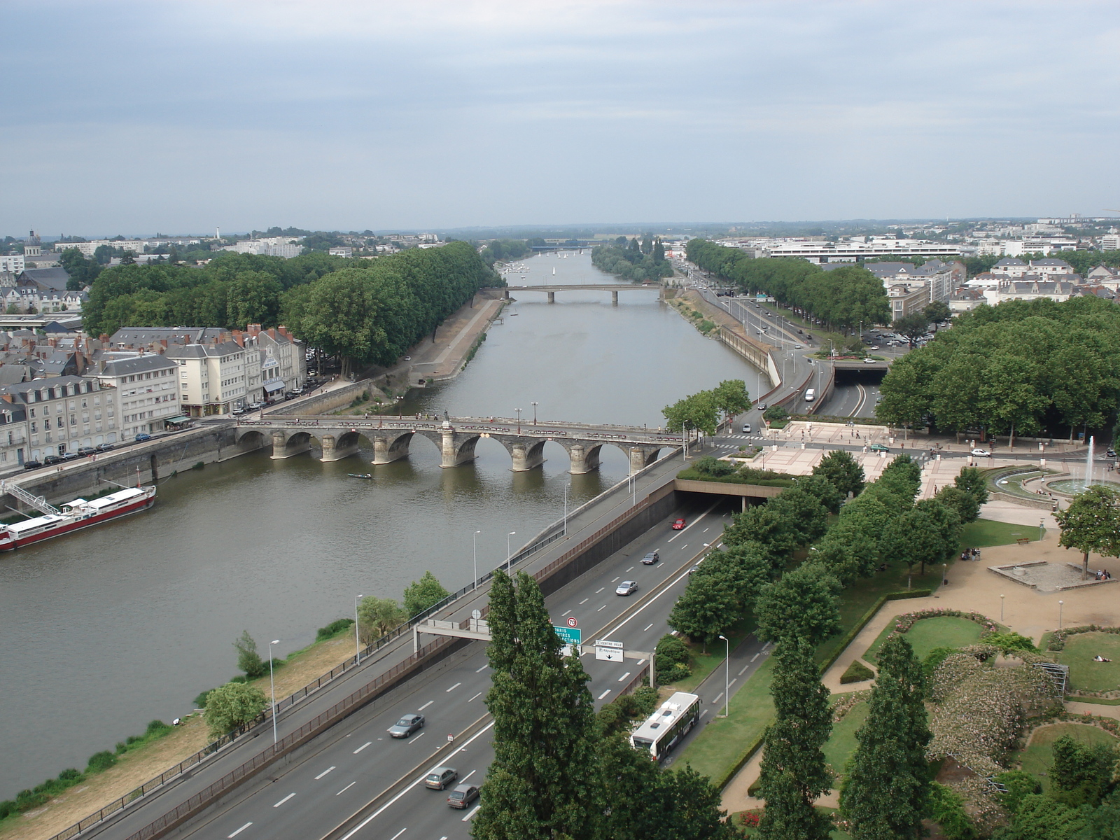 รูปถ่าย ฝรั่งเศส(France) อองเจ(Angers) 2006-06 58