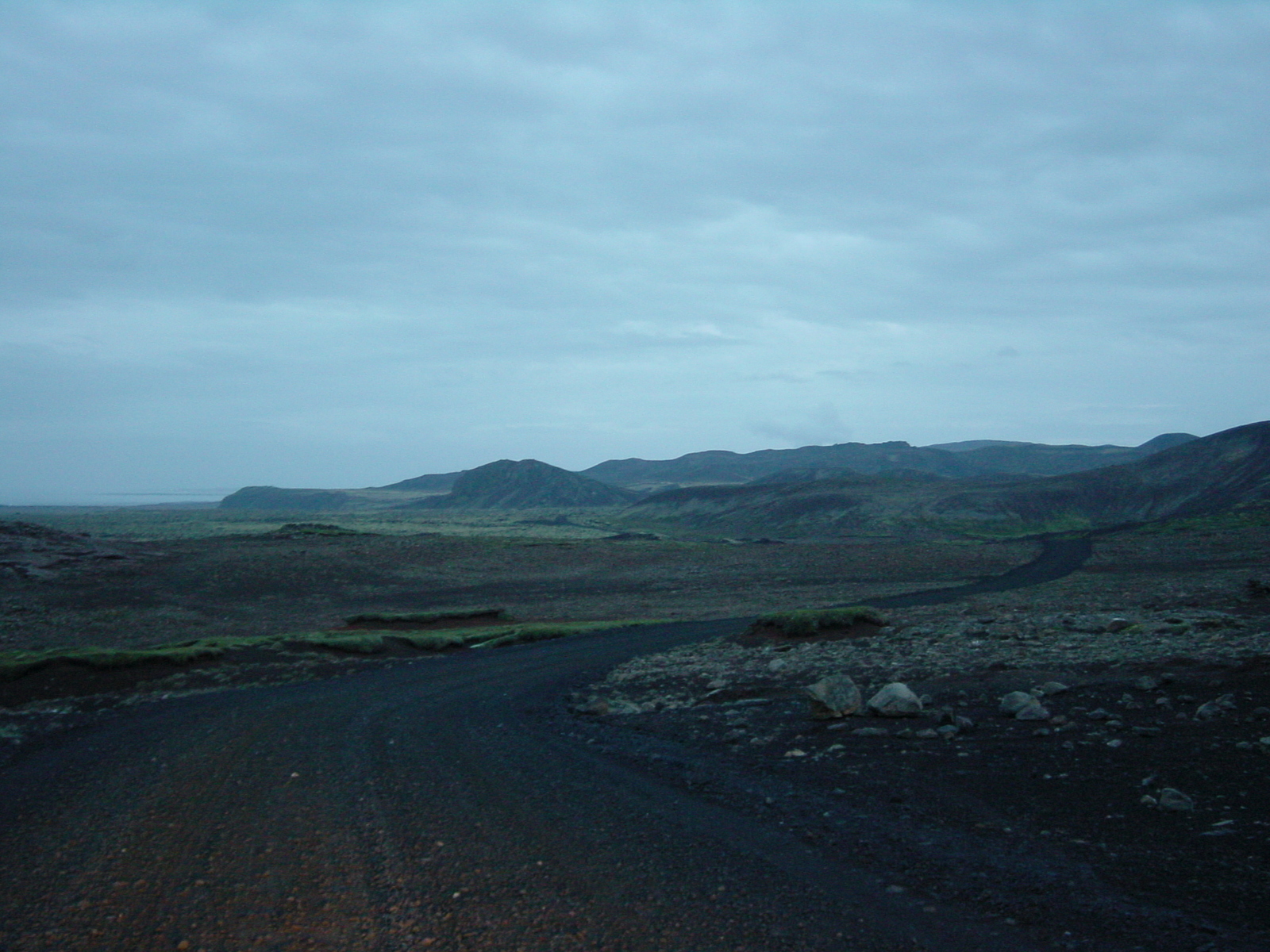 รูปถ่าย ไอซ์แลนด์(Iceland) ครีซูวิค(Krysuvik) 2003-06 11