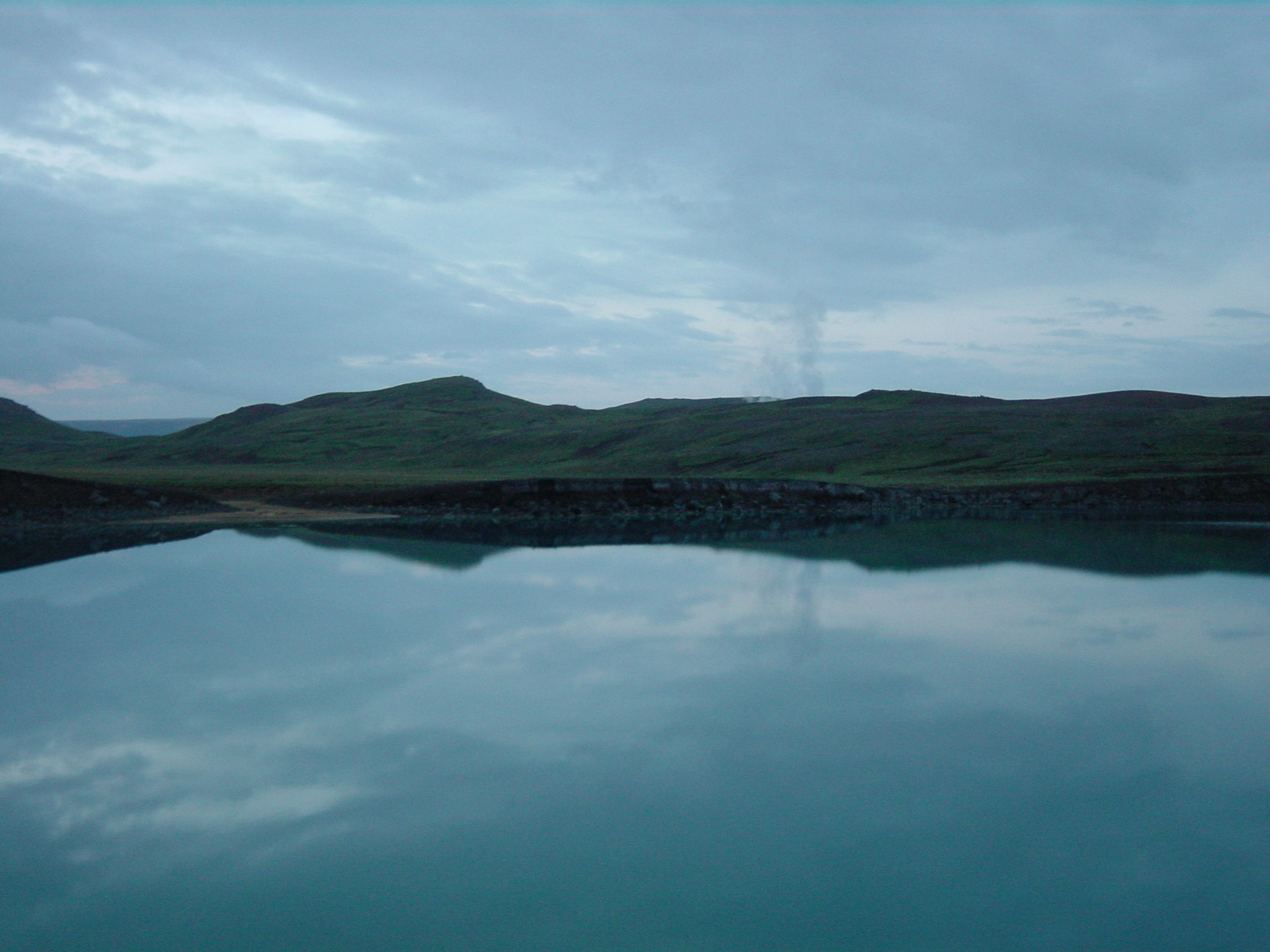 รูปถ่าย ไอซ์แลนด์(Iceland) ครีซูวิค(Krysuvik) 2003-06 0