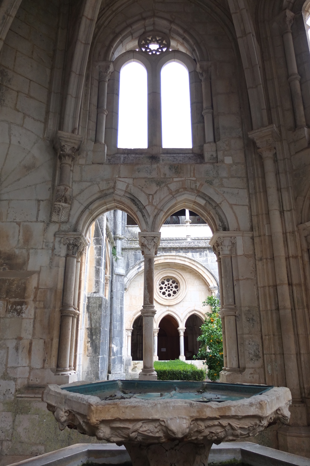 รูปถ่าย โปรตุเกส(Portugal) อัลโกบาซา(Alcobaca) 2013-01 3