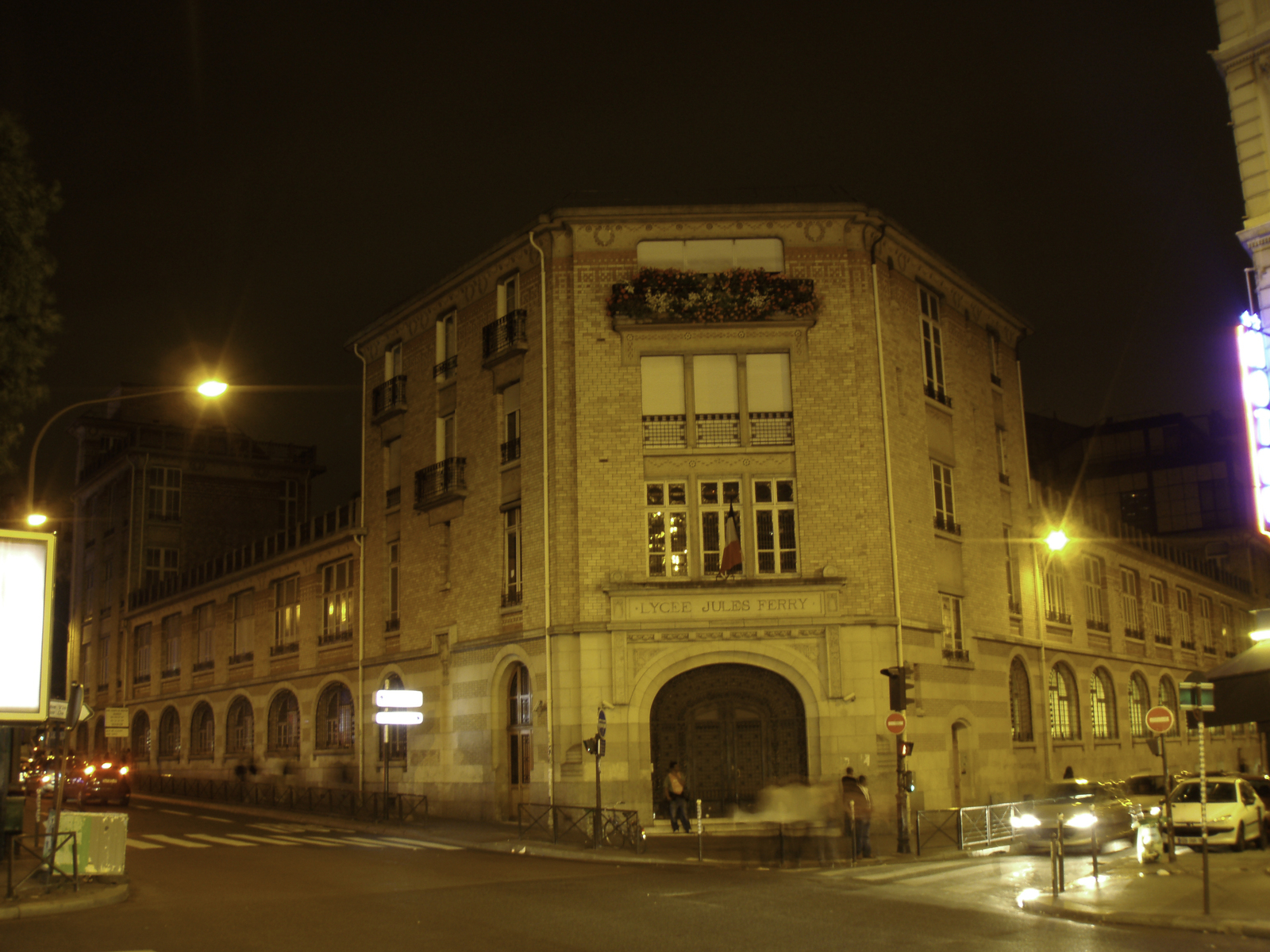รูปถ่าย ฝรั่งเศส(France) ปารีส(Paris) ปิกาลยามค่ำคืน(Pigalle by night) 2007-07 29