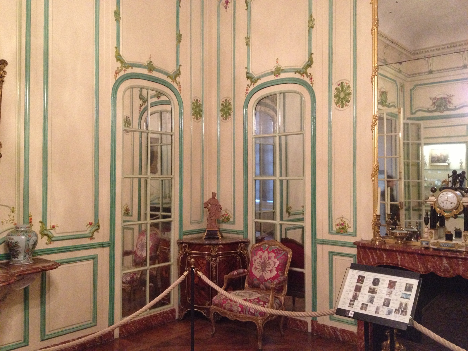 รูปถ่าย ฝรั่งเศส(France) ปารีส(Paris) พิพิธภัณฑ์การ์นาวาเล(Carnavalet Museum) 2014-01 2