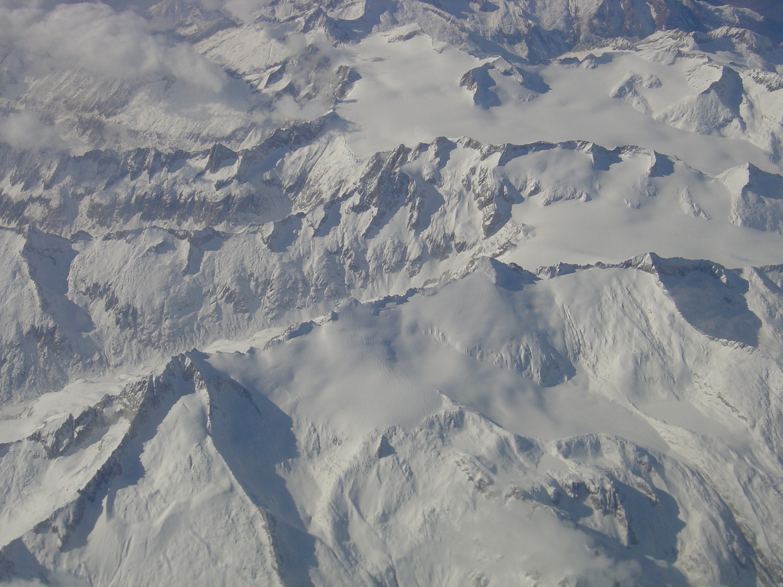 รูปถ่าย ออสเตรีย(Austria) เทืยกเขาแอลป์ (จากมิลานไปมิวนิค)(Alpes(Milan To Munich)) 2005-03 40