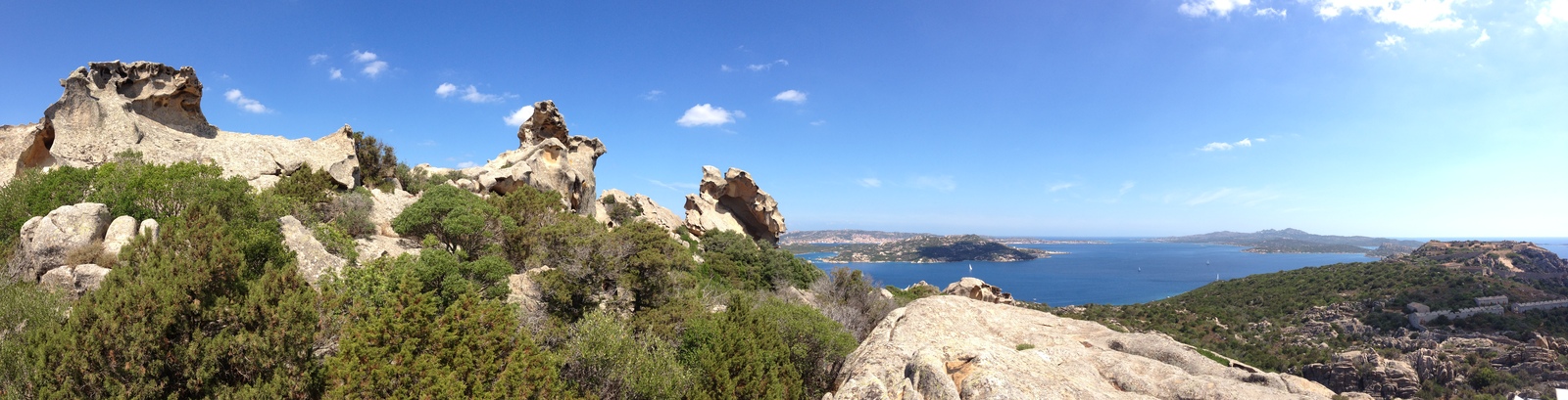 รูปถ่าย อิตาลี(Italy) ซาร์ดิเนีย(Sardinia) หินรูปหมี (รอกชาเดลลอร์โซ)(Roccia dell'Orso) 2015-06 33