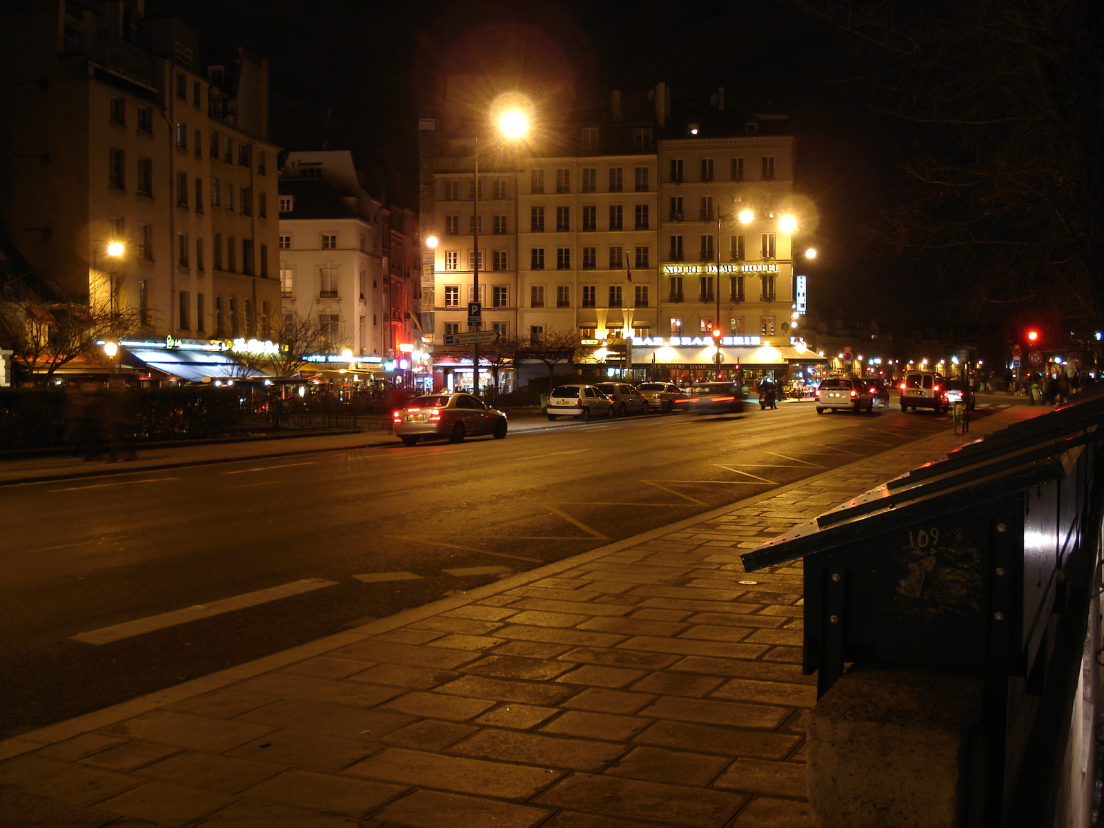 รูปถ่าย ฝรั่งเศส(France) ปารีส(Paris) มหาวิหารน็อทร์-ดาม(Notre Dame) 2006-03 5