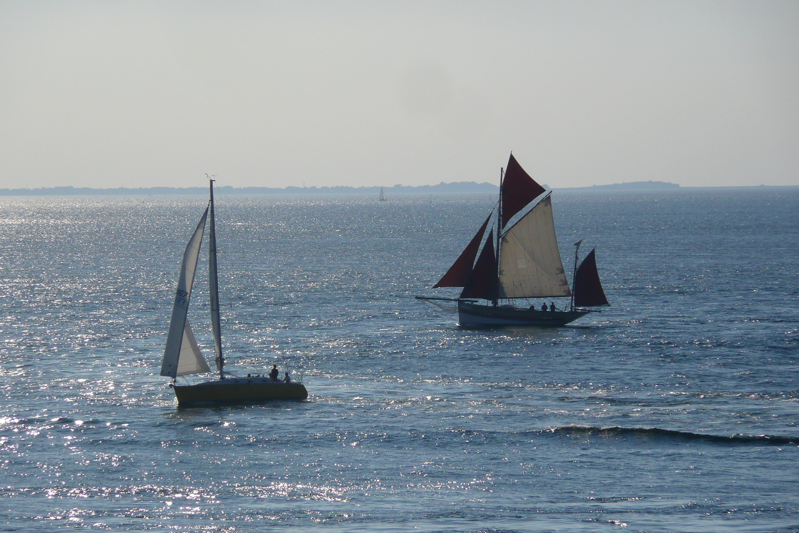 รูปถ่าย ฝรั่งเศส(France) ท่าเรือนาวาโล(Port Navalo) 2007-09 52