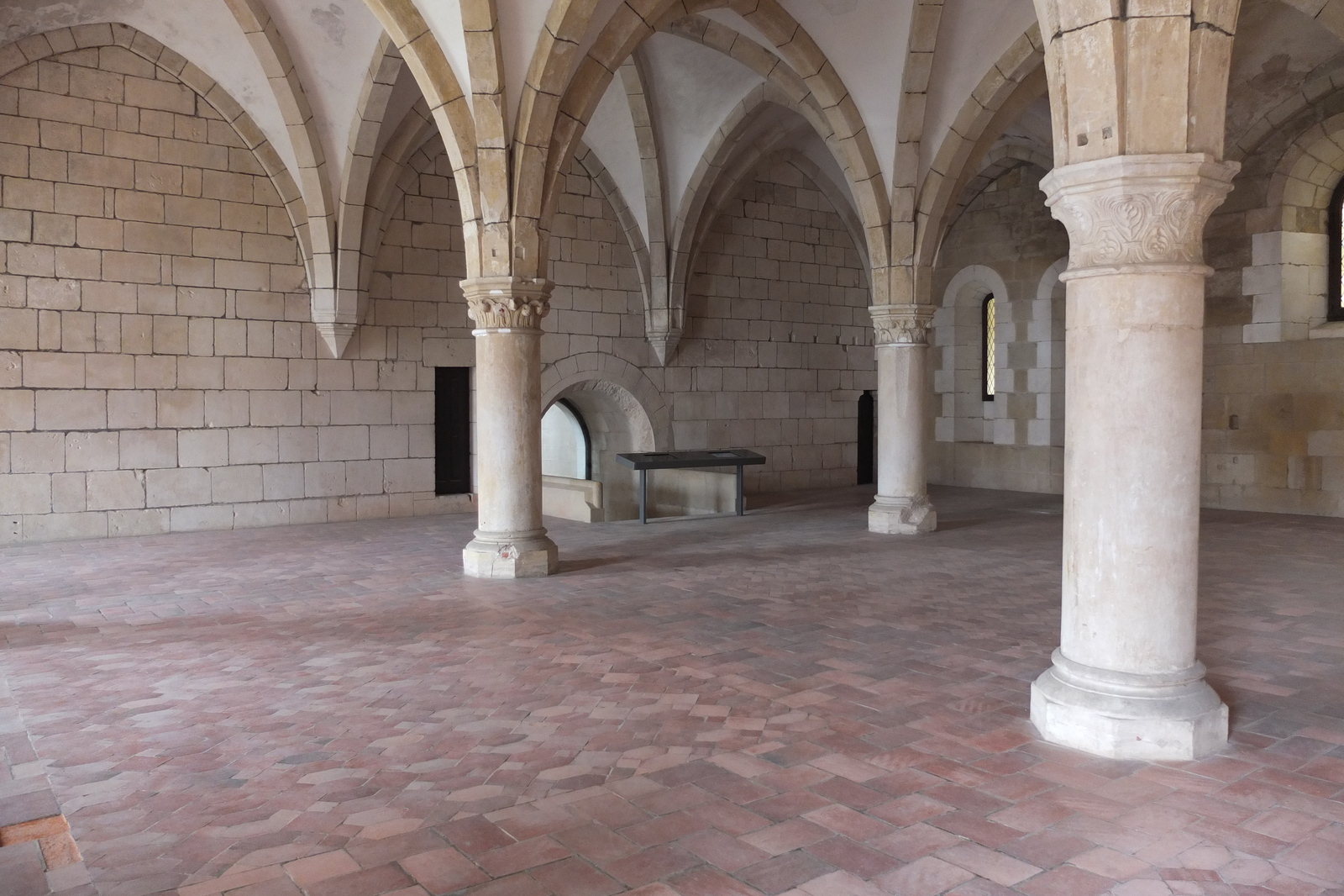 รูปถ่าย โปรตุเกส(Portugal) อัลโกบาซา(Alcobaca) 2013-01 53