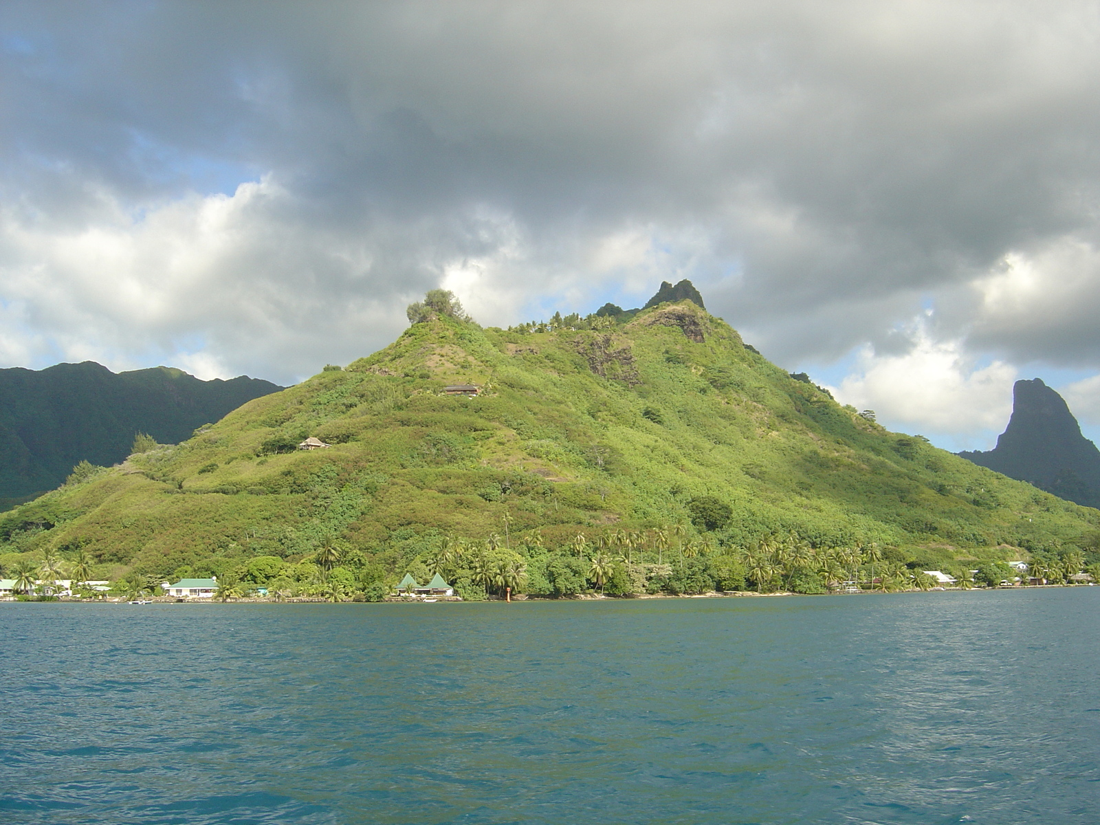 รูปถ่าย เฟรนช์โพลี่นีเซีย(Polynesia) มูเรีย(Moorea) 2006-04 8