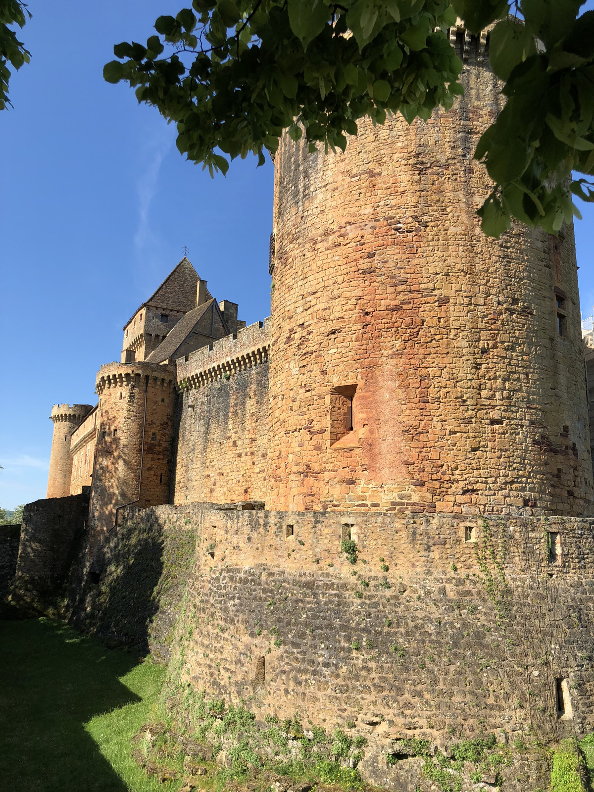 รูปถ่าย ฝรั่งเศส(France) ปราสาทกัสแตลโนเบรอเตอนู(Castelnau Bretenoux Castle) 2018-04 66