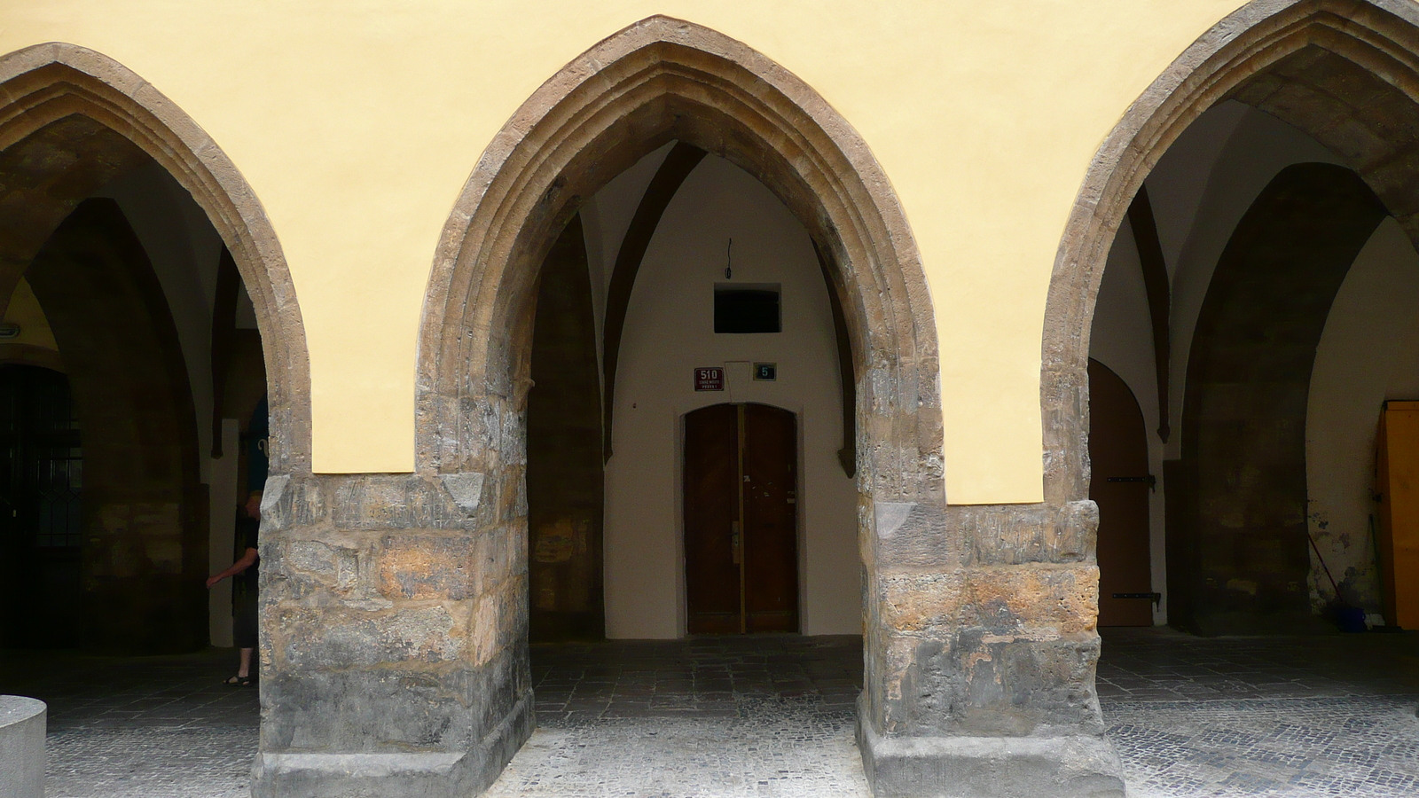 รูปถ่าย สาธารณรัฐเช็ก(Czech Republic) ปราก(Prague) ฮาเวลสกา(Havelska) 2007-07 30