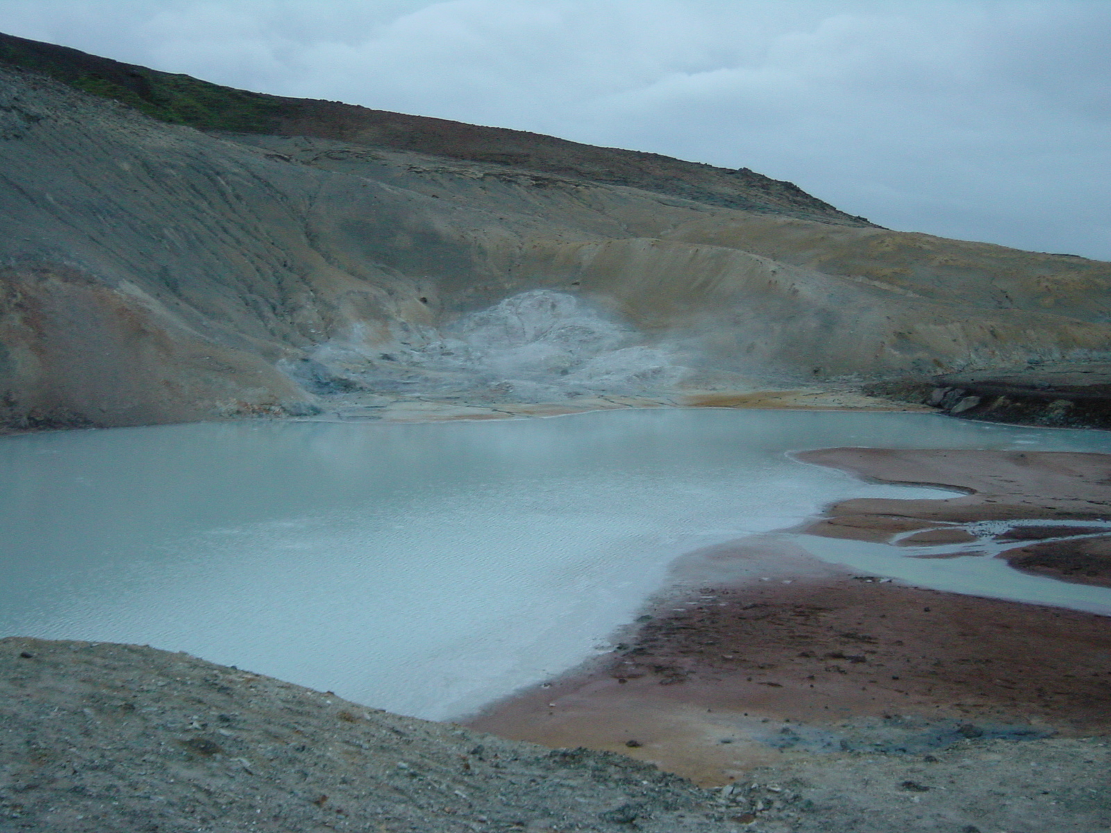 รูปถ่าย ไอซ์แลนด์(Iceland) ครีซูวิค(Krysuvik) 2003-06 24