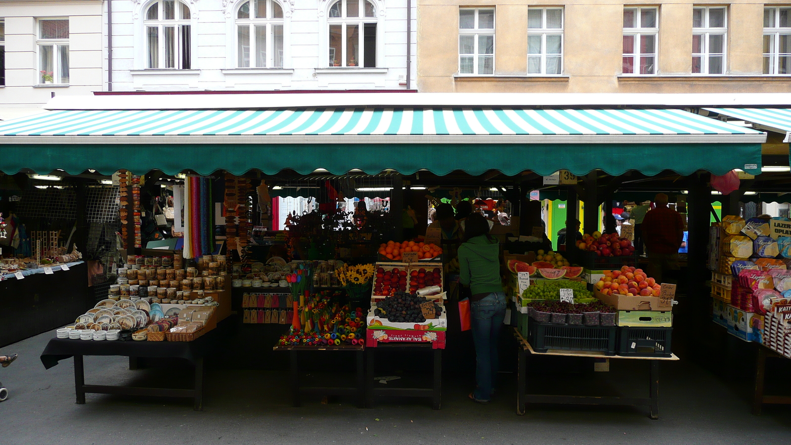 รูปถ่าย สาธารณรัฐเช็ก(Czech Republic) ปราก(Prague) ฮาเวลสกา(Havelska) 2007-07 9