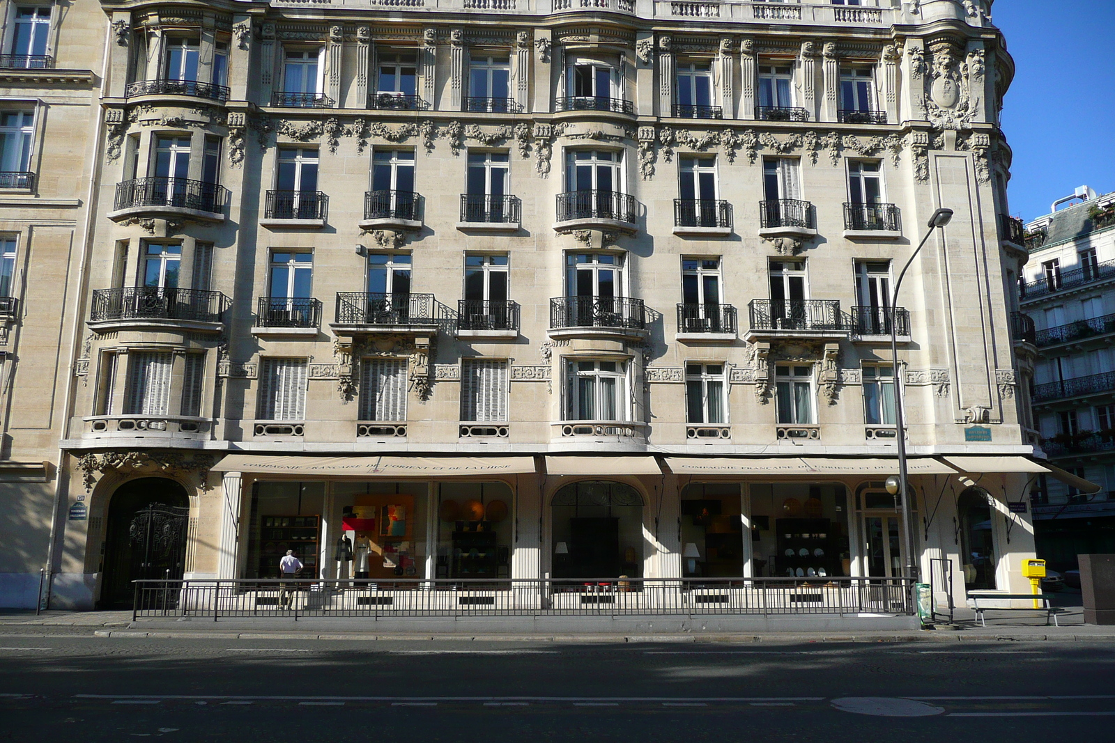 รูปถ่าย ฝรั่งเศส(France) ปารีส(Paris) ถนนฟรีดลันด์(Avenue de Friedland) 2007-09 60
