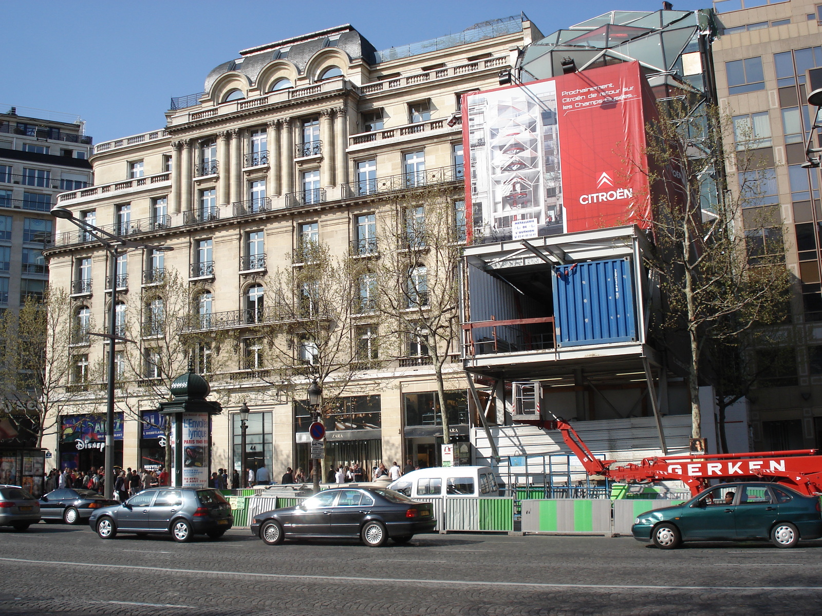 รูปถ่าย ฝรั่งเศส(France) ปารีส(Paris) ช็องเซลีเซ(Champs Elysees) 2006-04 58