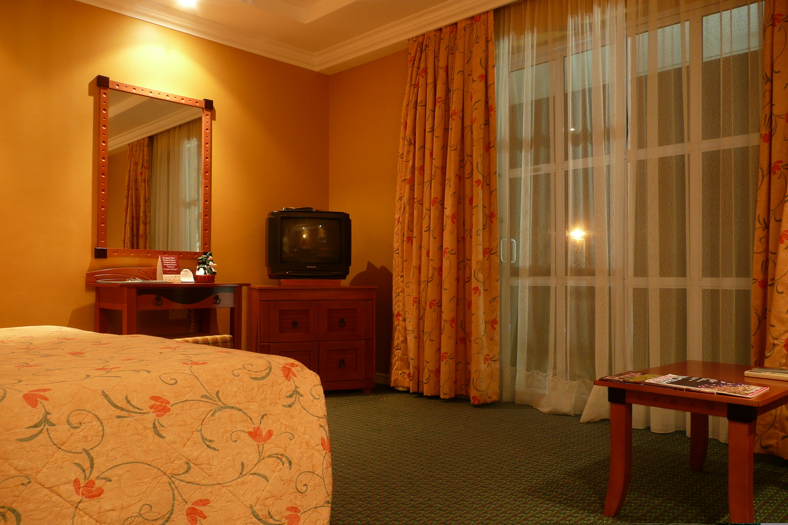 รูปถ่าย แอฟริกาใต้(South Africa) พอร์ตเอลิซาเบธ(Port Elizabeth) โรงแรมคอร์ตยาร์ด(Courtyard Hotel) 2008-09 4