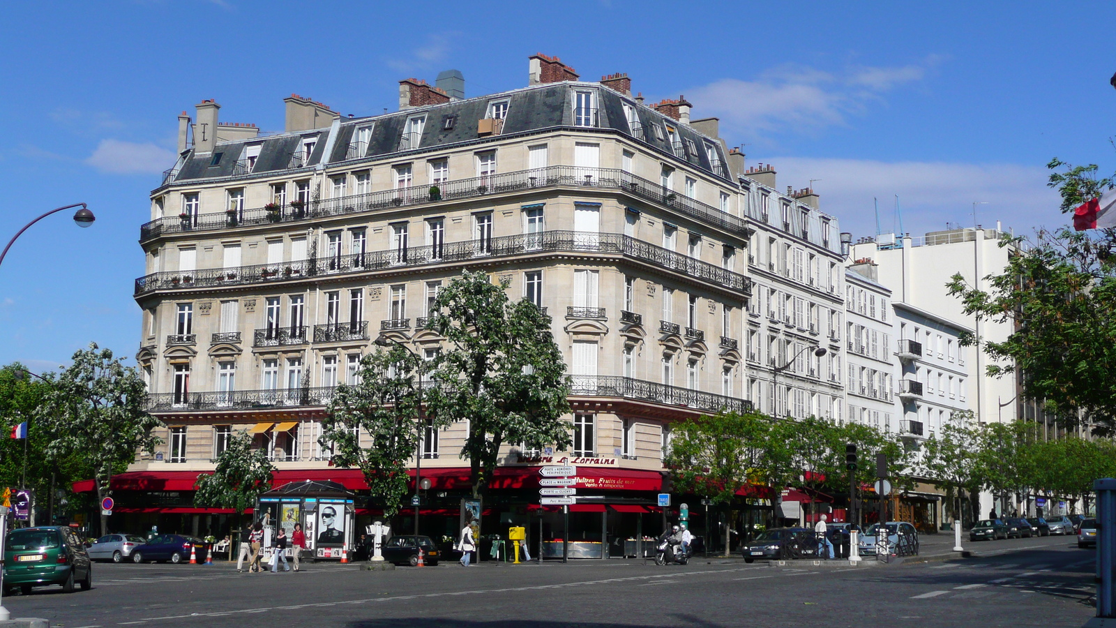 รูปถ่าย ฝรั่งเศส(France) ปารีส(Paris) จัตุรัสแตร์น(Place des Ternes) 2007-05 21