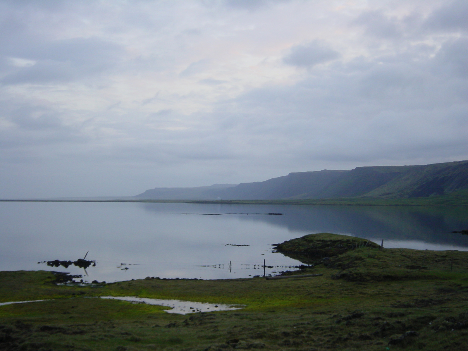 รูปถ่าย ไอซ์แลนด์(Iceland) ถนนหมายเลข 42 ใกล้เซลโวกูร์(Road 42 near Selvogur) 2003-06 9