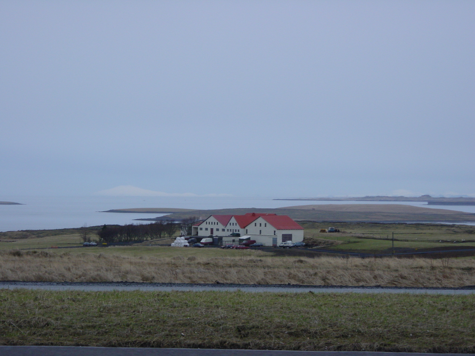รูปถ่าย ไอซ์แลนด์(Iceland) ถนนหมายเลข 36 จากมอสเฟลส์แบร์ไปทิงเวลลีร์(Road 36 Mosfellbaer to Pingvellir) 2003-03 16