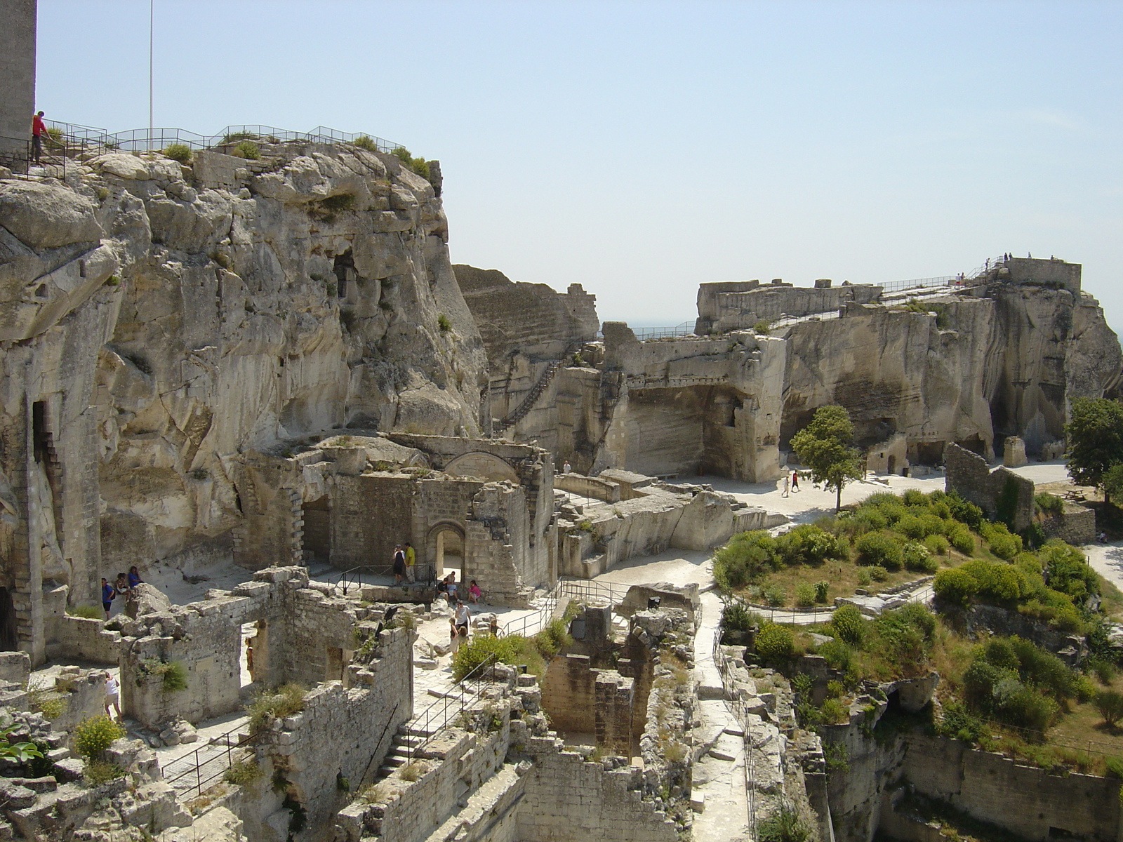 รูปถ่าย ฝรั่งเศส(France) เลส์โบเดอโพรว็องซ์(Baux de Provence) 2004-08 11