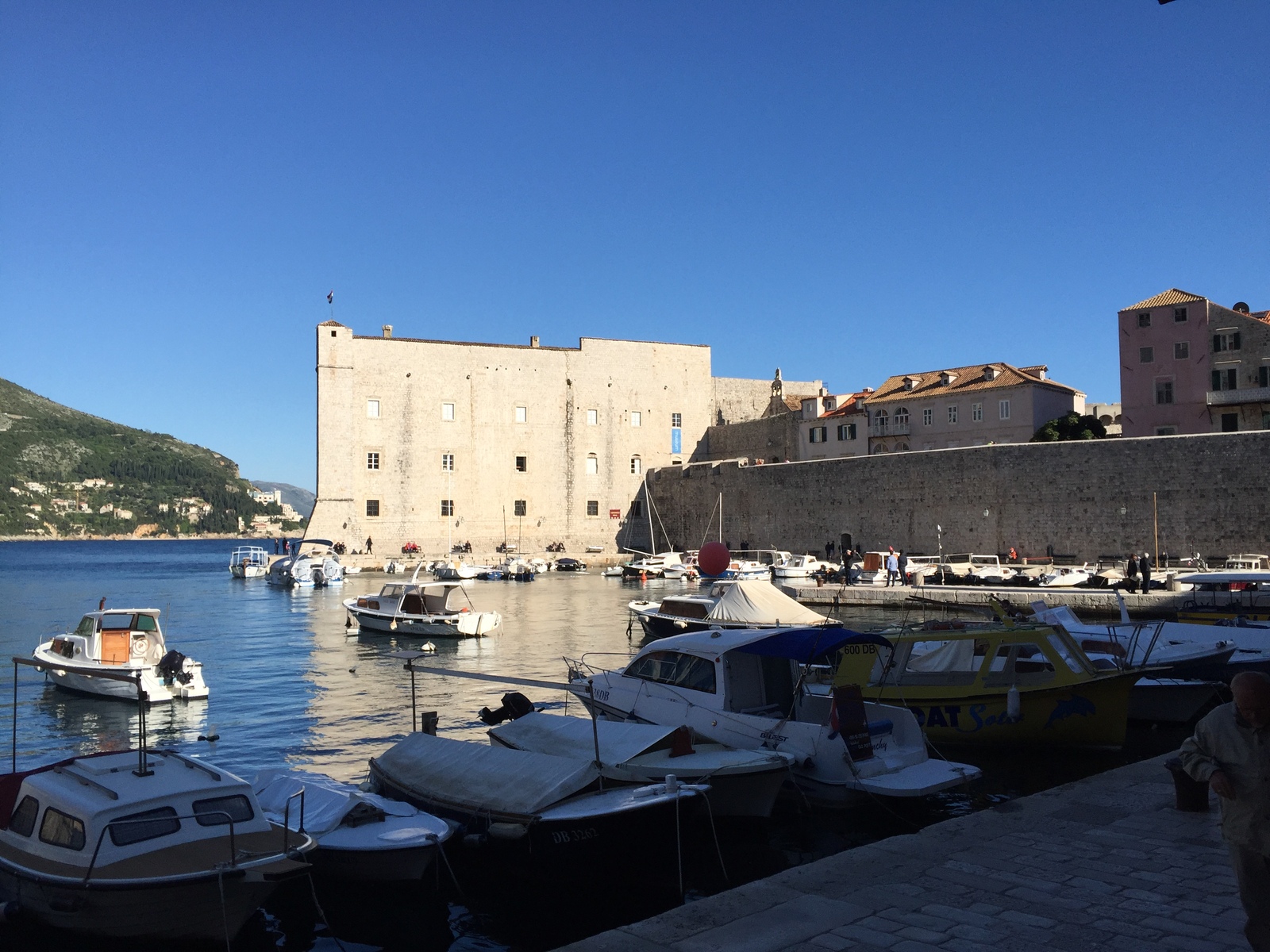 รูปถ่าย โครเอเชีย(Croatia) ดูบรอฟนิก(Dubrovnik) 2016-04 93