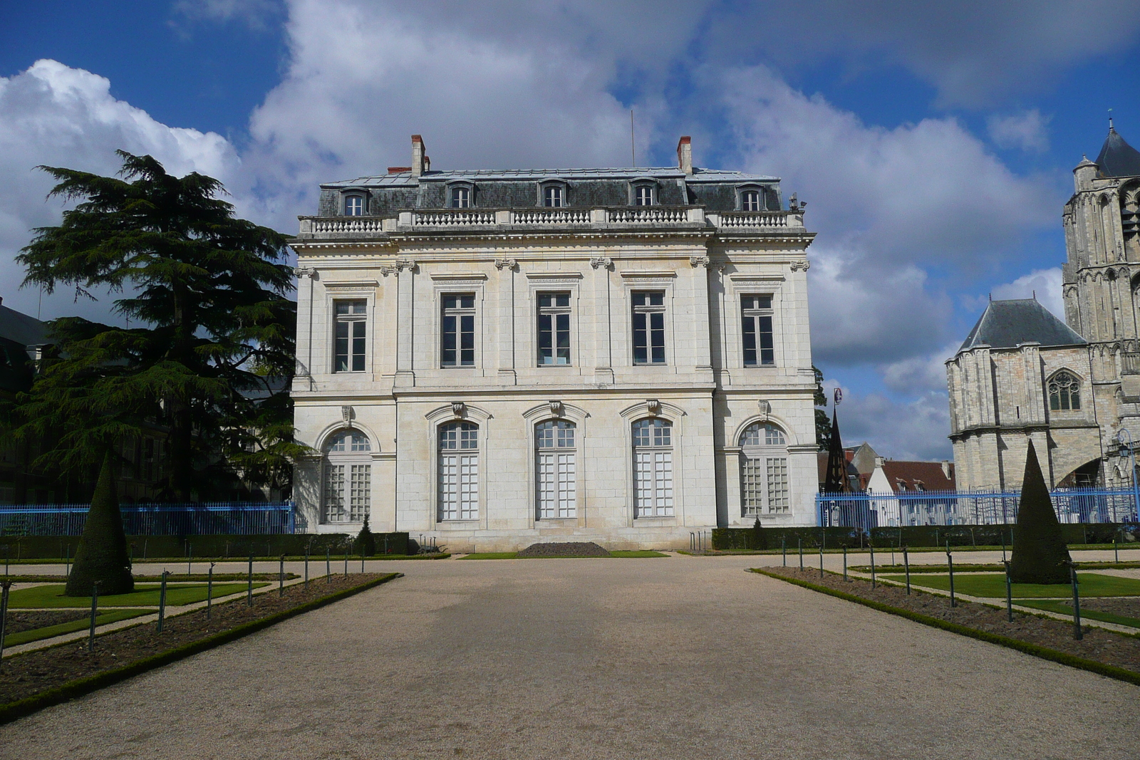 รูปถ่าย ฝรั่งเศส(France) บูร์ฌ(Bourges) 2008-04 5