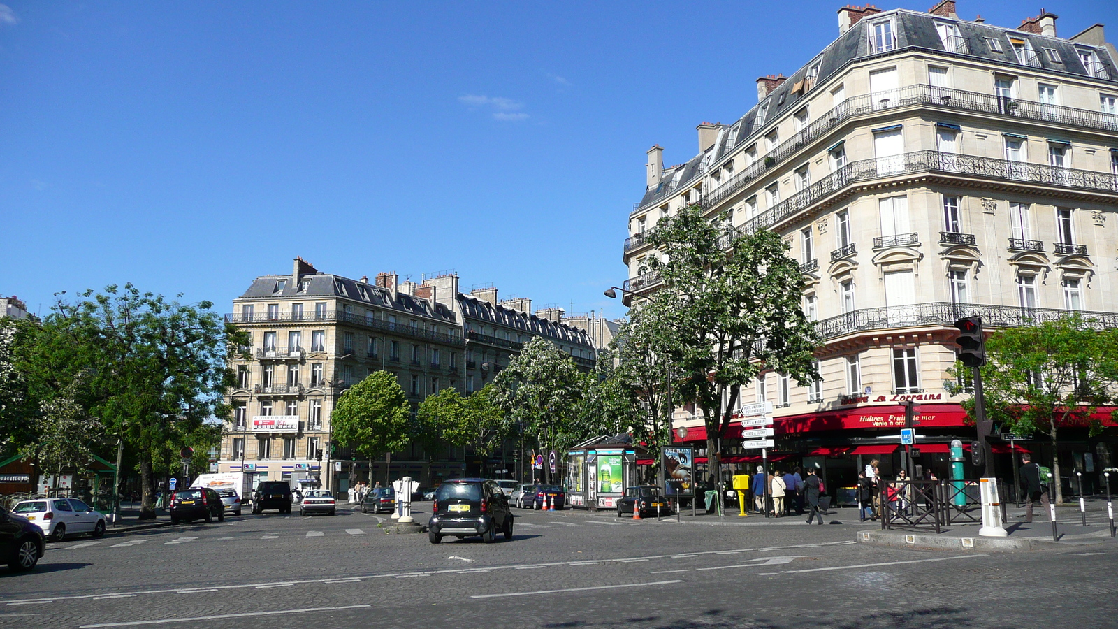 รูปถ่าย ฝรั่งเศส(France) ปารีส(Paris) จัตุรัสแตร์น(Place des Ternes) 2007-05 14