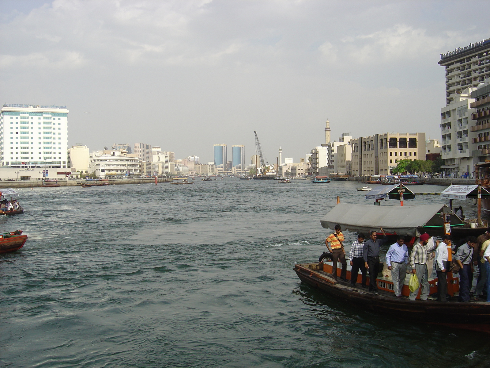 รูปถ่าย สหรัฐอาหรับเอมิเรตส์(United Arab Emirates) ดูไบ(Dubai) 2005-03 84