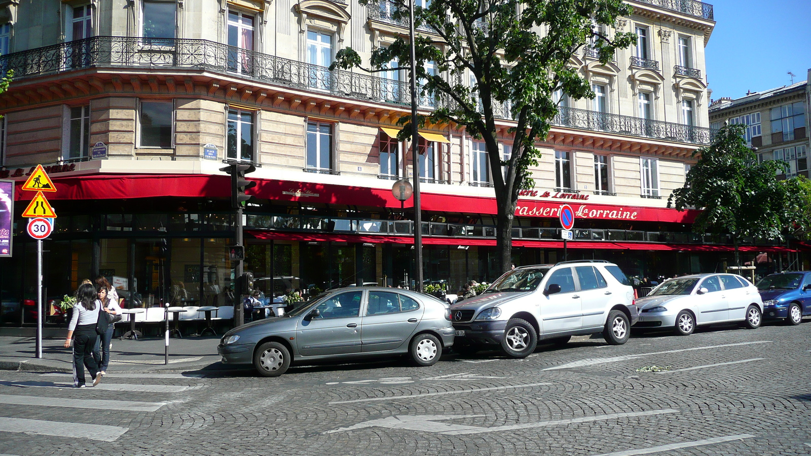 รูปถ่าย ฝรั่งเศส(France) ปารีส(Paris) จัตุรัสแตร์น(Place des Ternes) 2007-05 6