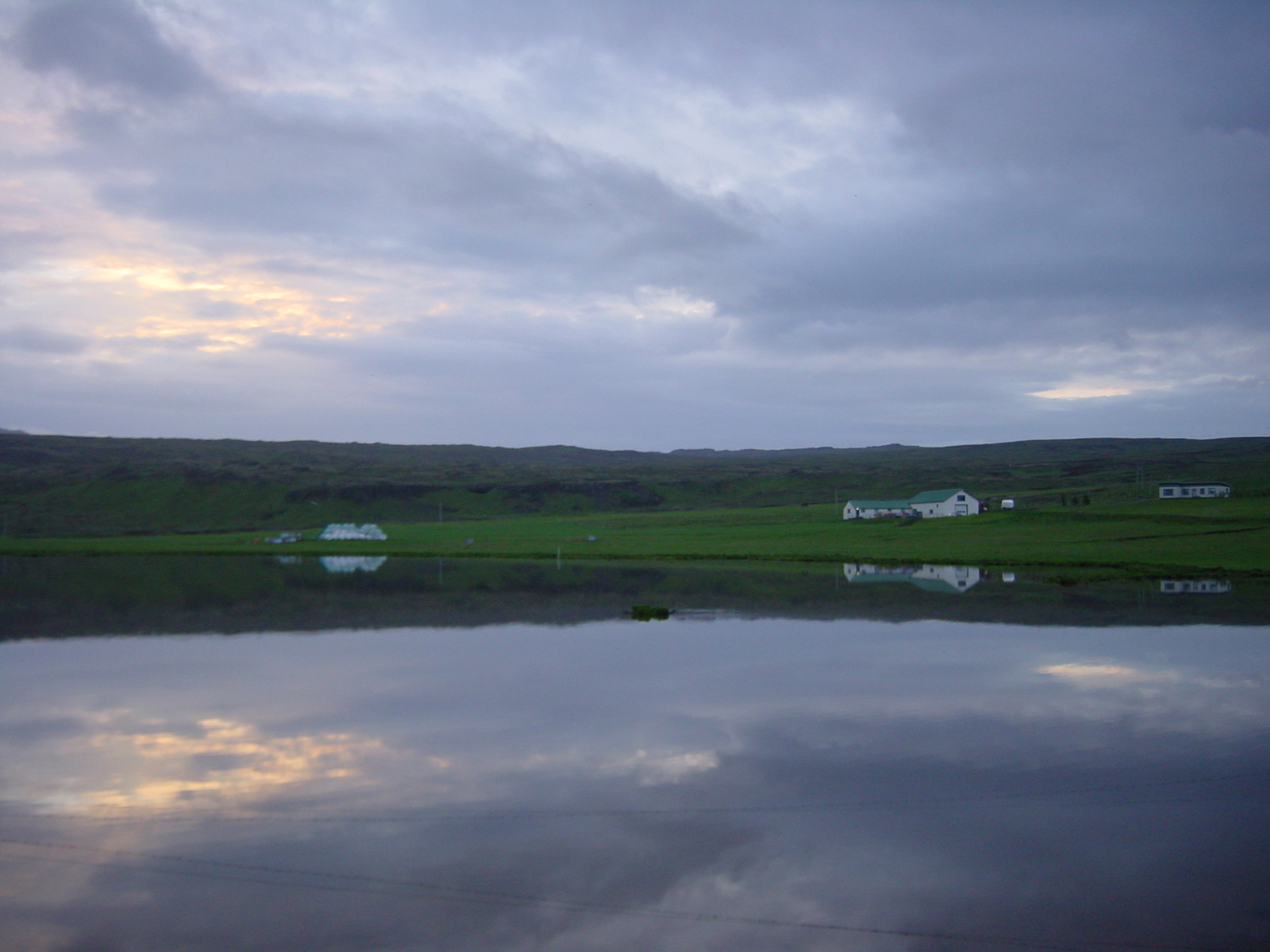 รูปถ่าย ไอซ์แลนด์(Iceland) ถนนหมายเลข 42 ใกล้เซลโวกูร์(Road 42 near Selvogur) 2003-06 2