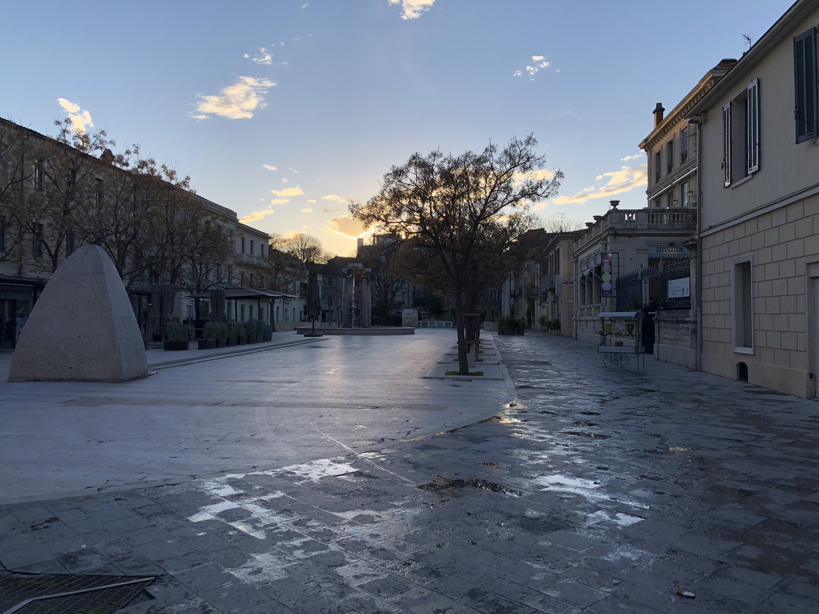 รูปถ่าย ฝรั่งเศส(France) นีเมอ(Nimes) 2018-02 42