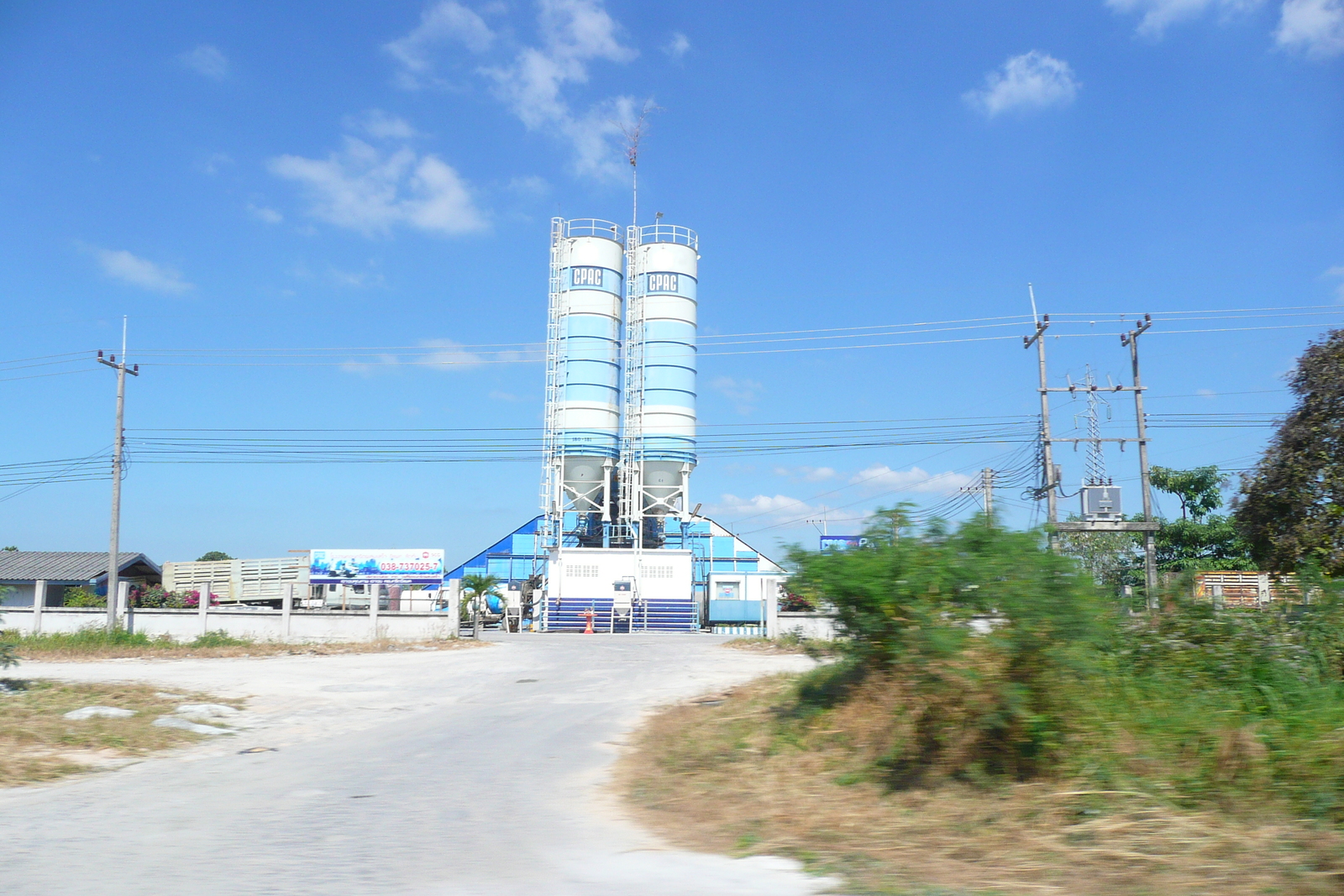 รูปถ่าย ไทย(Thailand) ถนนจากพัทยาไปเกาะเสม็ด(Pattaya to Ko Samet road) 2008-12 83