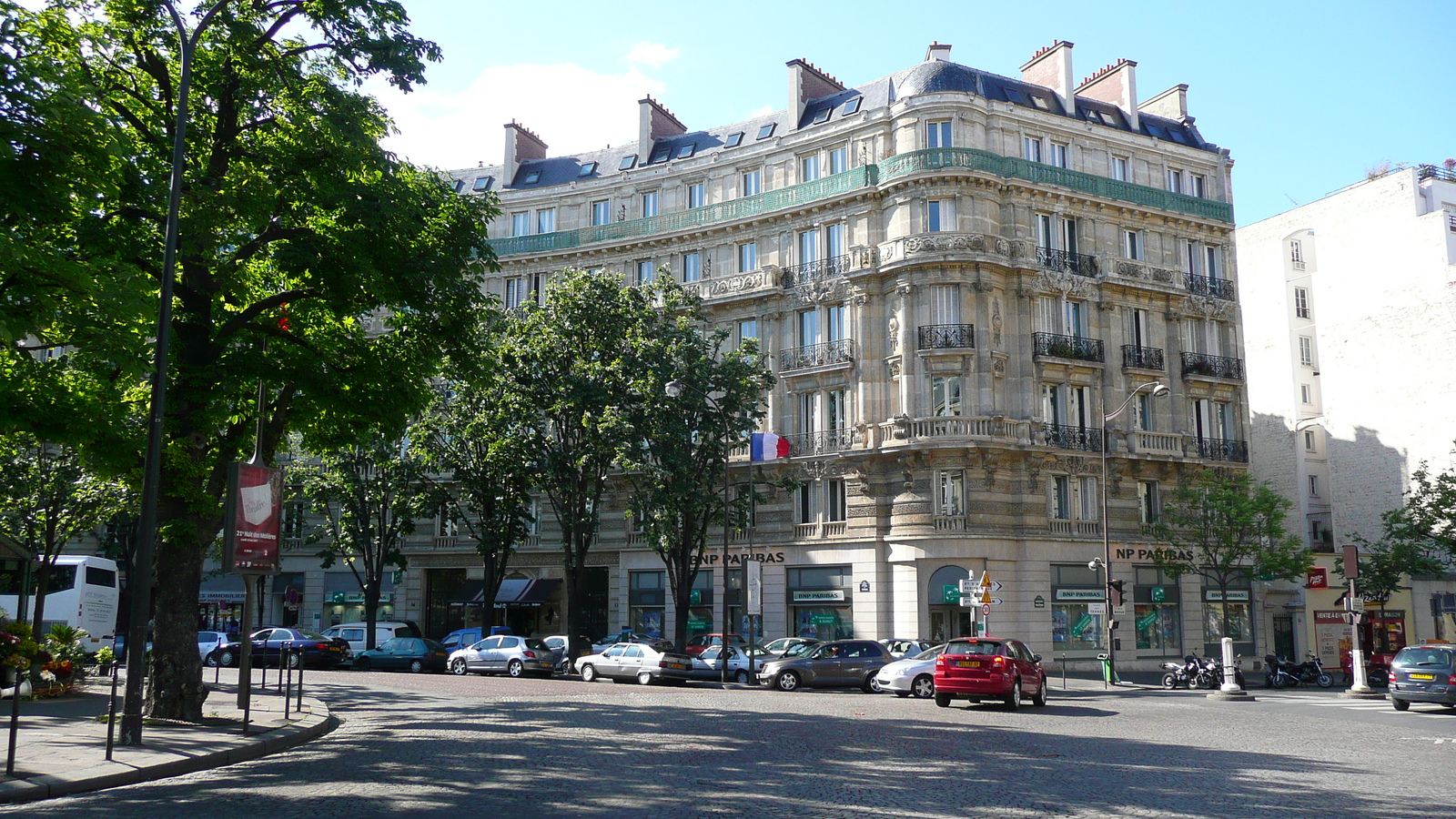 รูปถ่าย ฝรั่งเศส(France) ปารีส(Paris) จัตุรัสแตร์น(Place des Ternes) 2007-05 3