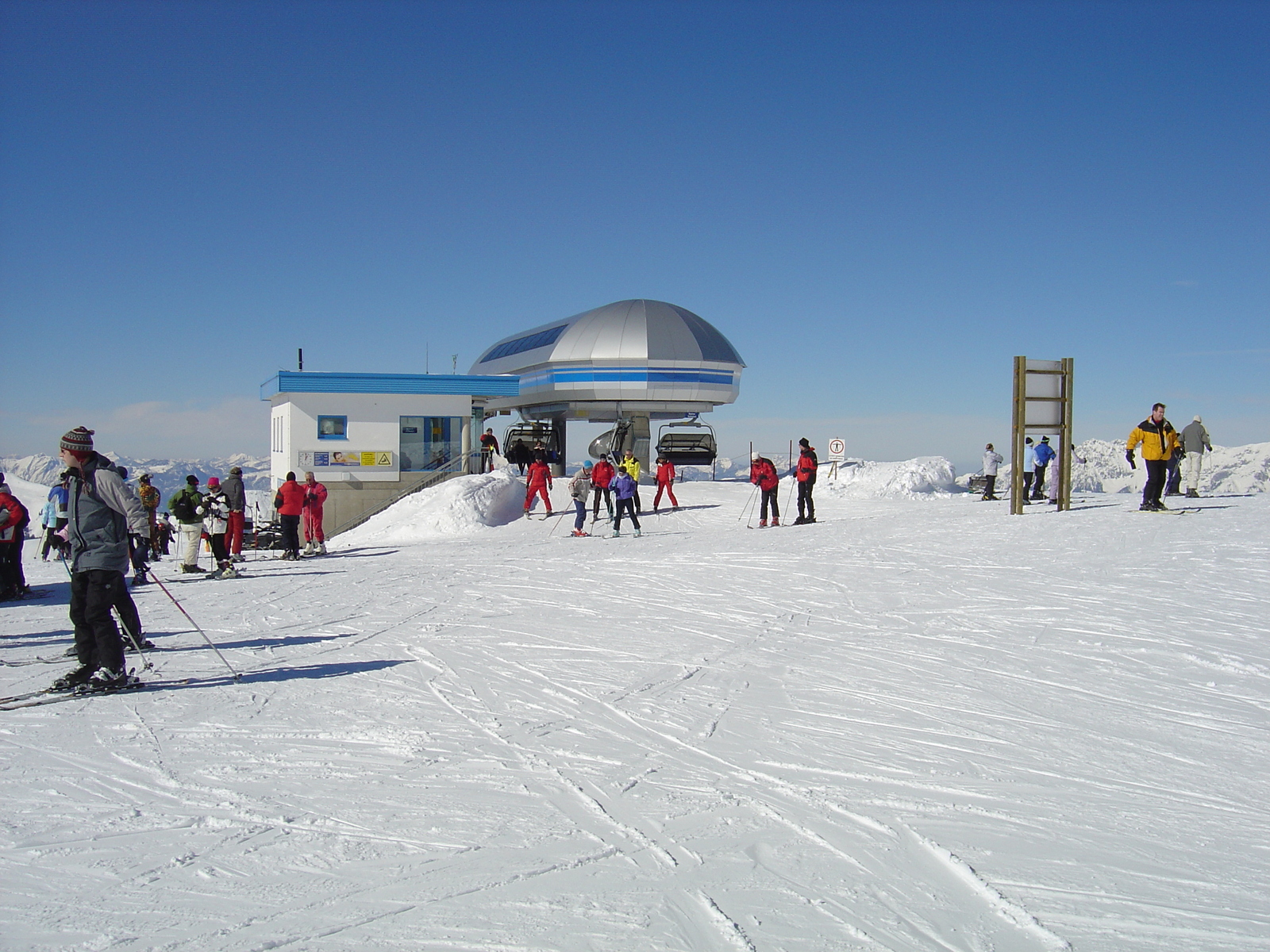 รูปถ่าย ออสเตรีย(Austria) คิทซ์บูเฮล(Kitzbuhel) สกี(Ski) 2005-03 31