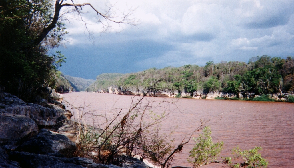 รูปถ่าย มาดากัสการ์(Madagascar) ทีซินกี(Tsingy) 1999-10 4