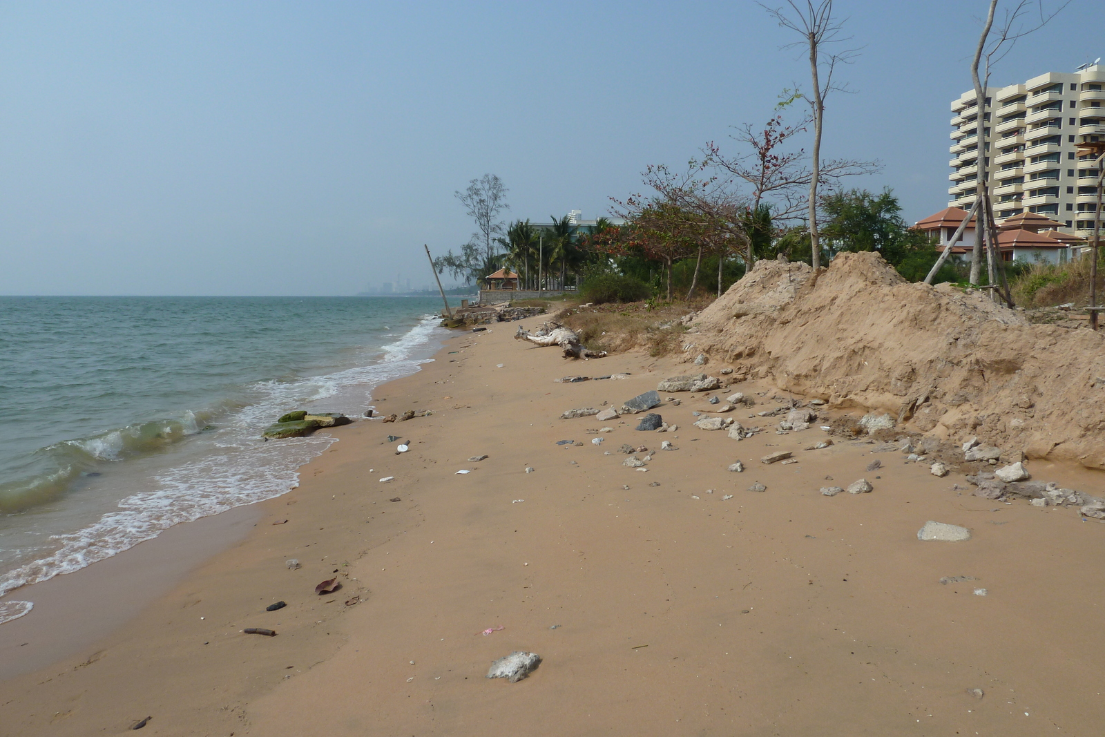 รูปถ่าย ไทย(Thailand) จอมเทียน(Jomtien) คอนโดลารอยัลบีช(La Royale Beach condo) 2011-02 4