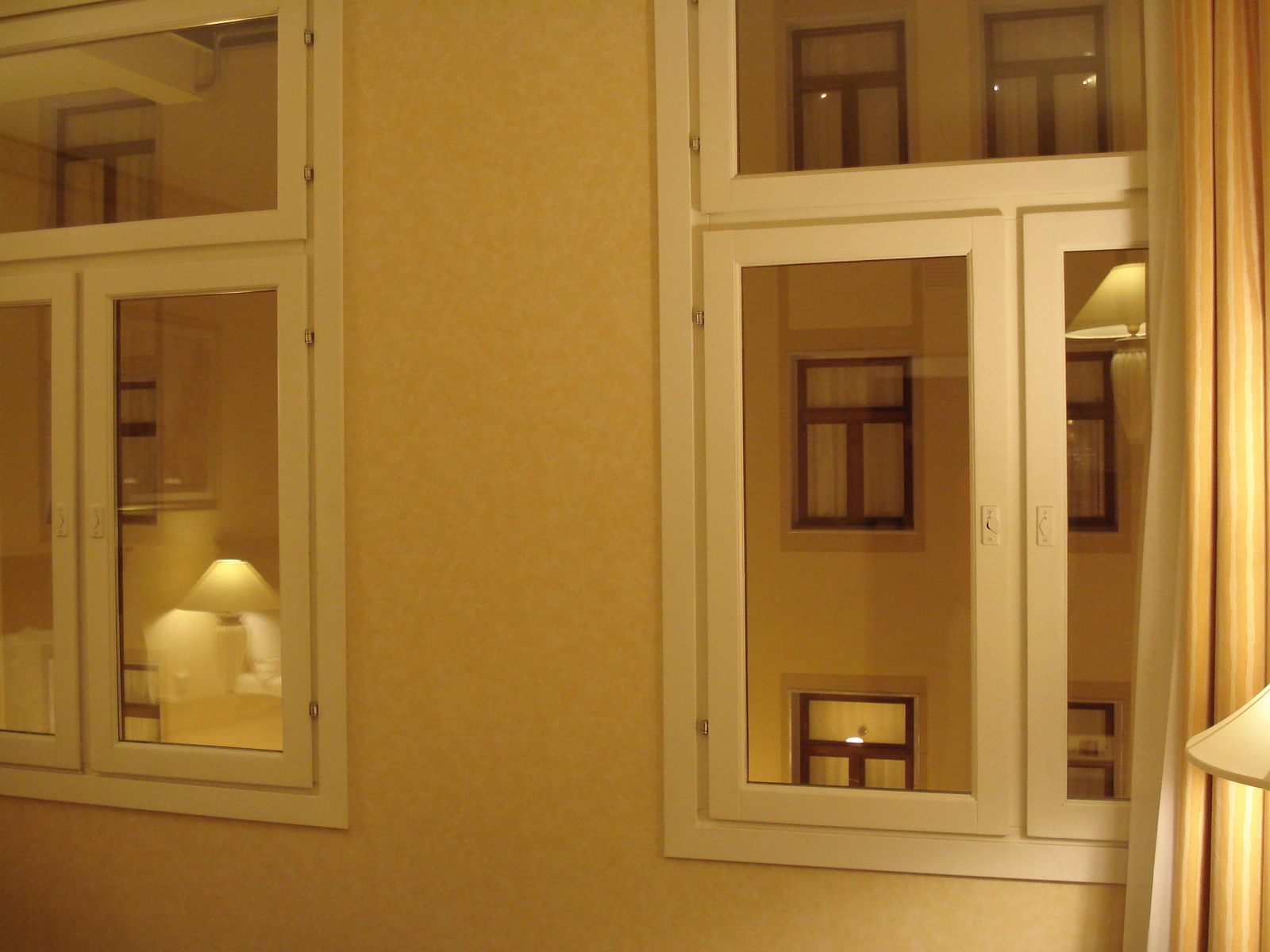 รูปถ่าย รัสเซีย(Russia) เซนต์ปีเตอร์สเบิร์ก(St Petersburg) โรงแรมเรอเนสซองส์ บอลติก(Renaissance Baltic Hotel) 2006-07 27