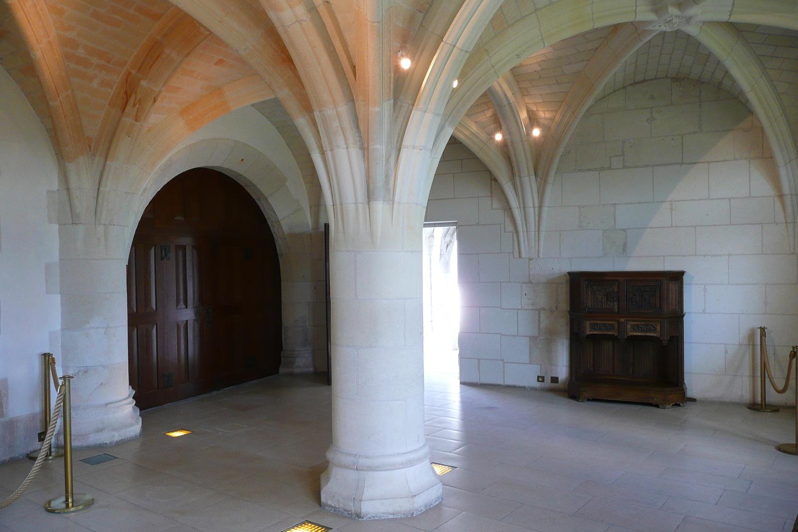 รูปถ่าย ฝรั่งเศส(France) อ็องบวซ(Amboise) ปราสาทอ็องบวซ(Amboise Castle) 2008-04 100
