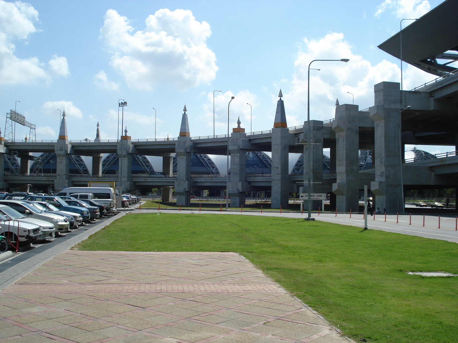 รูปถ่าย ไทย(Thailand) กรุงเทพมหานคร(Bangkok) ท่าอากาศยานสุวรรณภูมิ(Suvarnabhumi Airport) 2007-02 81