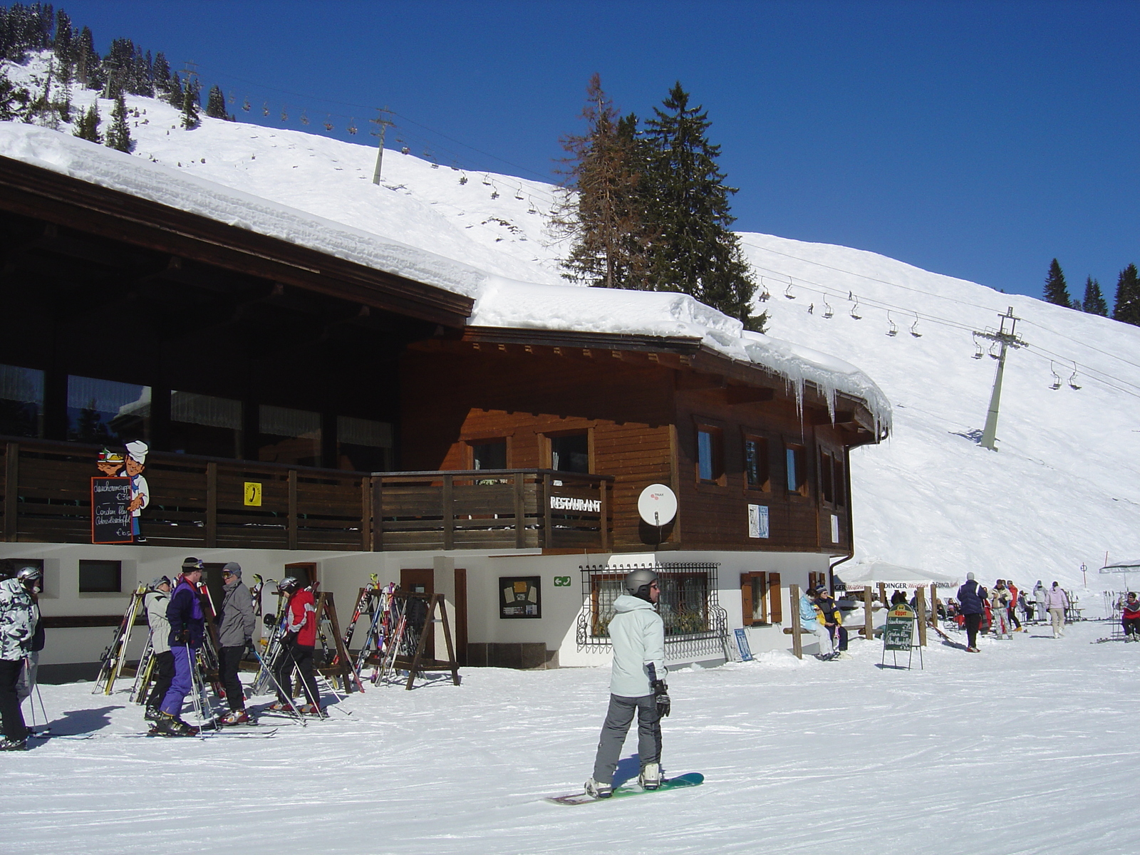 รูปถ่าย ออสเตรีย(Austria) คิทซ์บูเฮล(Kitzbuhel) สกี(Ski) 2005-03 57