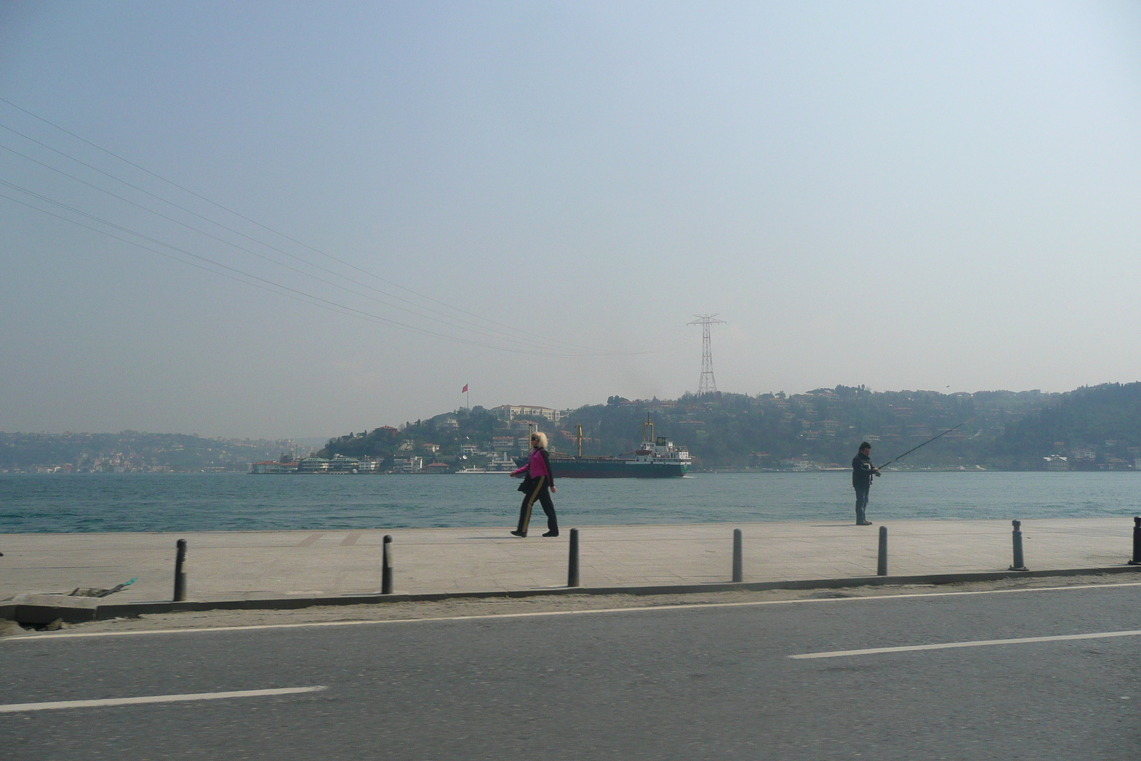 รูปถ่าย ตุรกี(Turkey) อิสตันบูล(Istanbul) ช่องแคบบอสพอรัส(Bosphorus) 2009-04 33