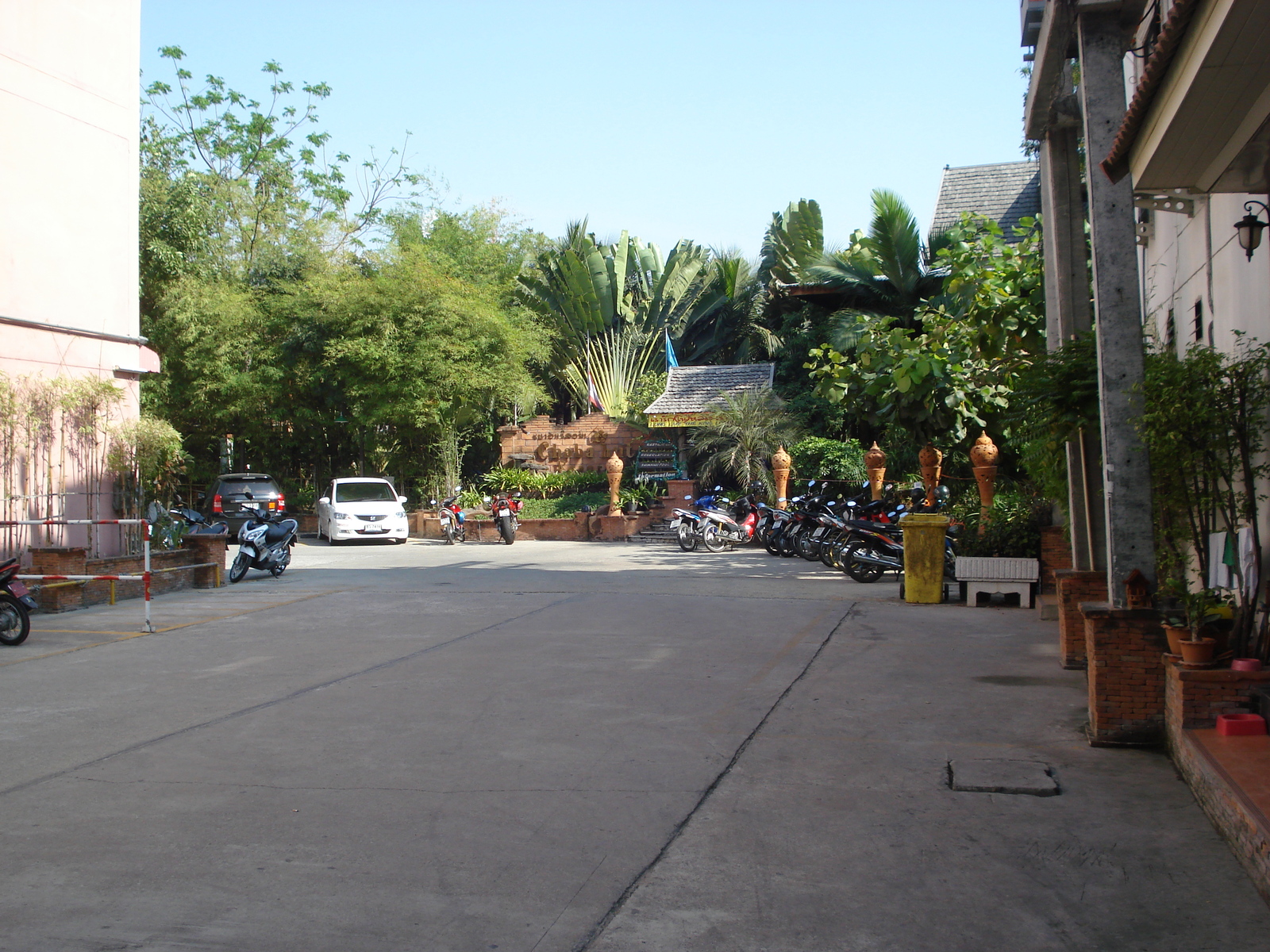 รูปถ่าย ไทย(Thailand) พัทยา(Pattaya) ซอยบัวขาว(Soi Boakhao) 2008-01 54
