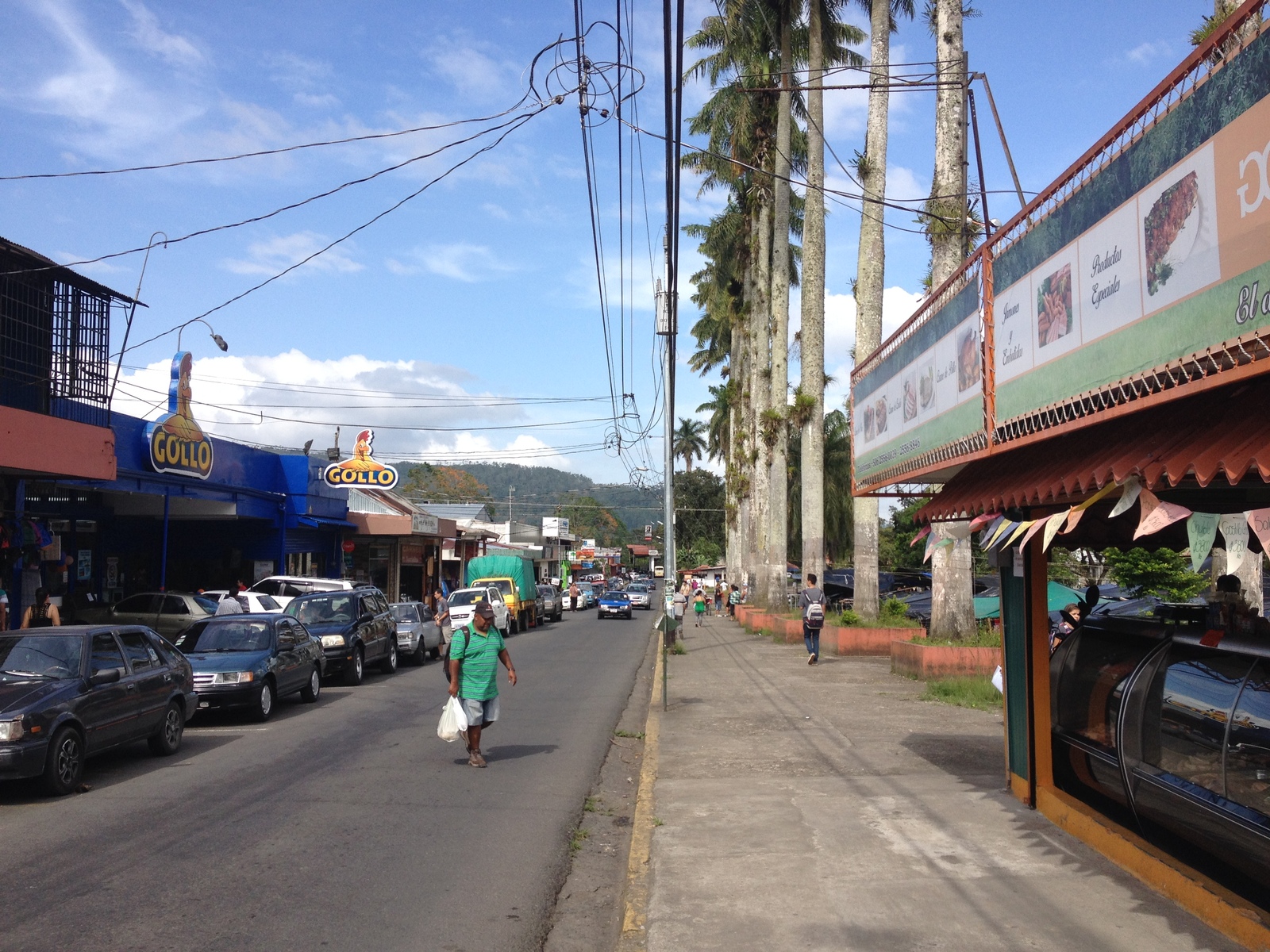 รูปถ่าย คอสตาริกา(Costa Rica) ตูร์รีอัลบา(Turrialba) 2015-03 28