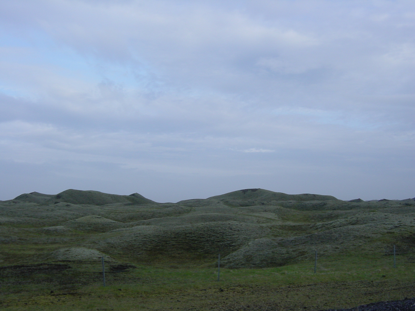 รูปถ่าย ไอซ์แลนด์(Iceland) ถนนหมายเลข 1 จากโยกุลซาร์เลานไปวีก(Road 1 Jokulsarlon to vik) 2003-06 22