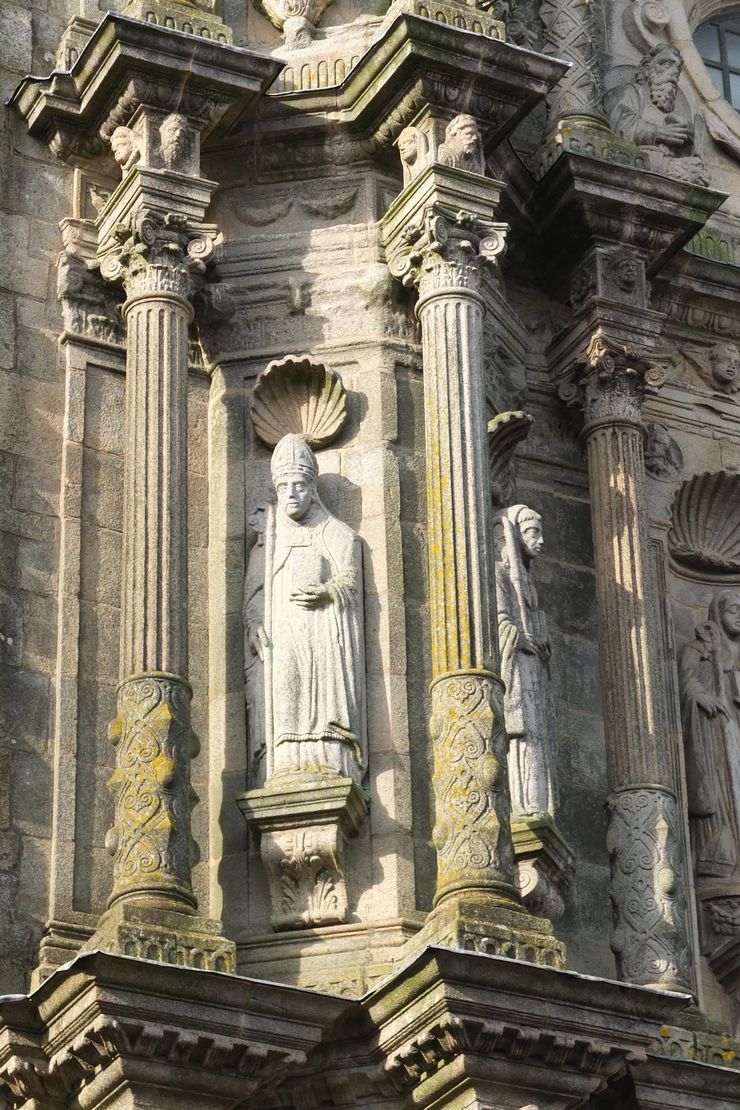 รูปถ่าย สเปน(Spain) ซานเตียโกเดกอมโปสเตลา(Santiago de Compostela) 2013-01 114